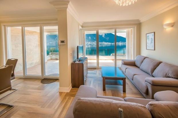 Villa Olivia view 4