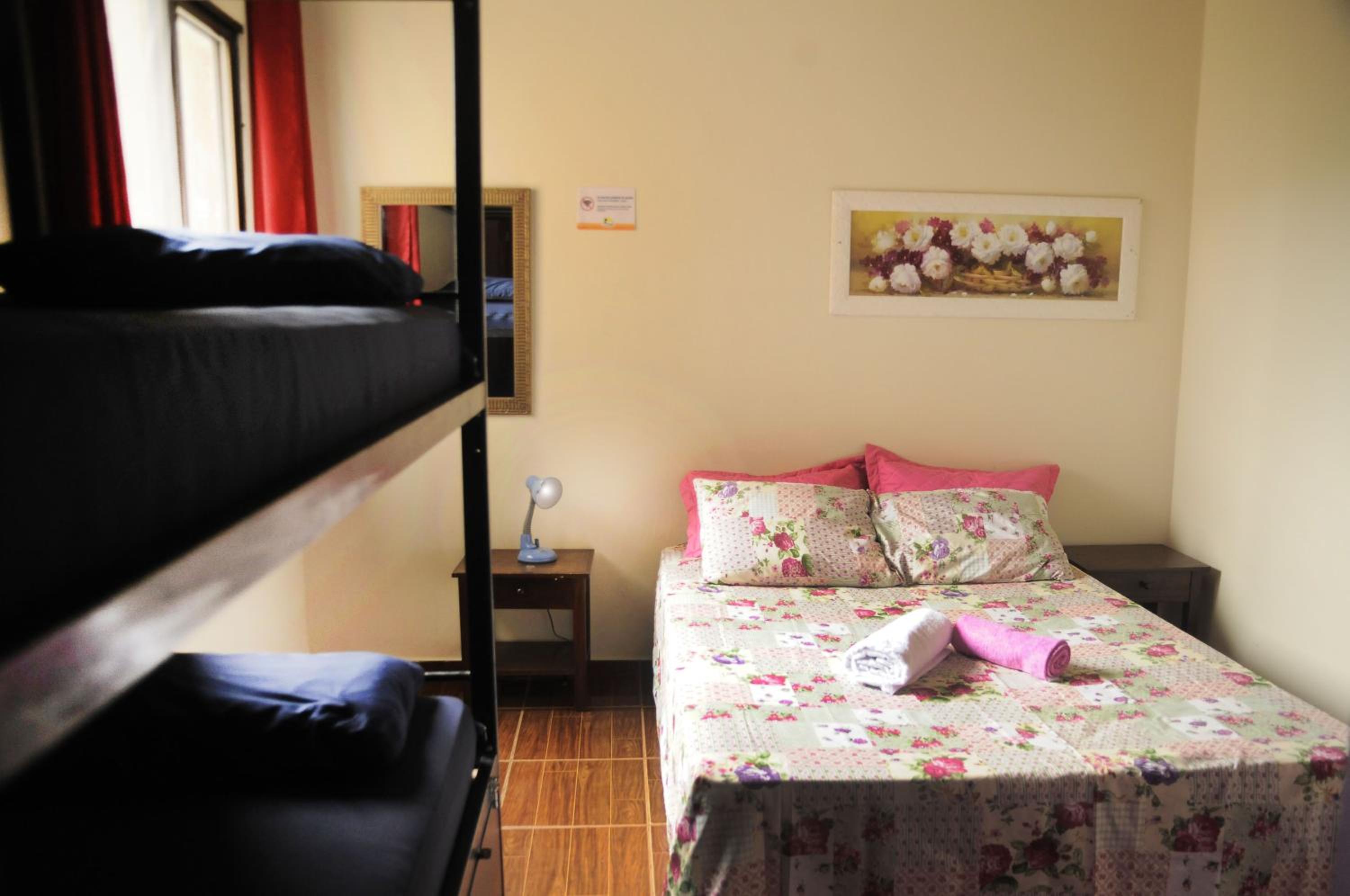 Le House Hostel