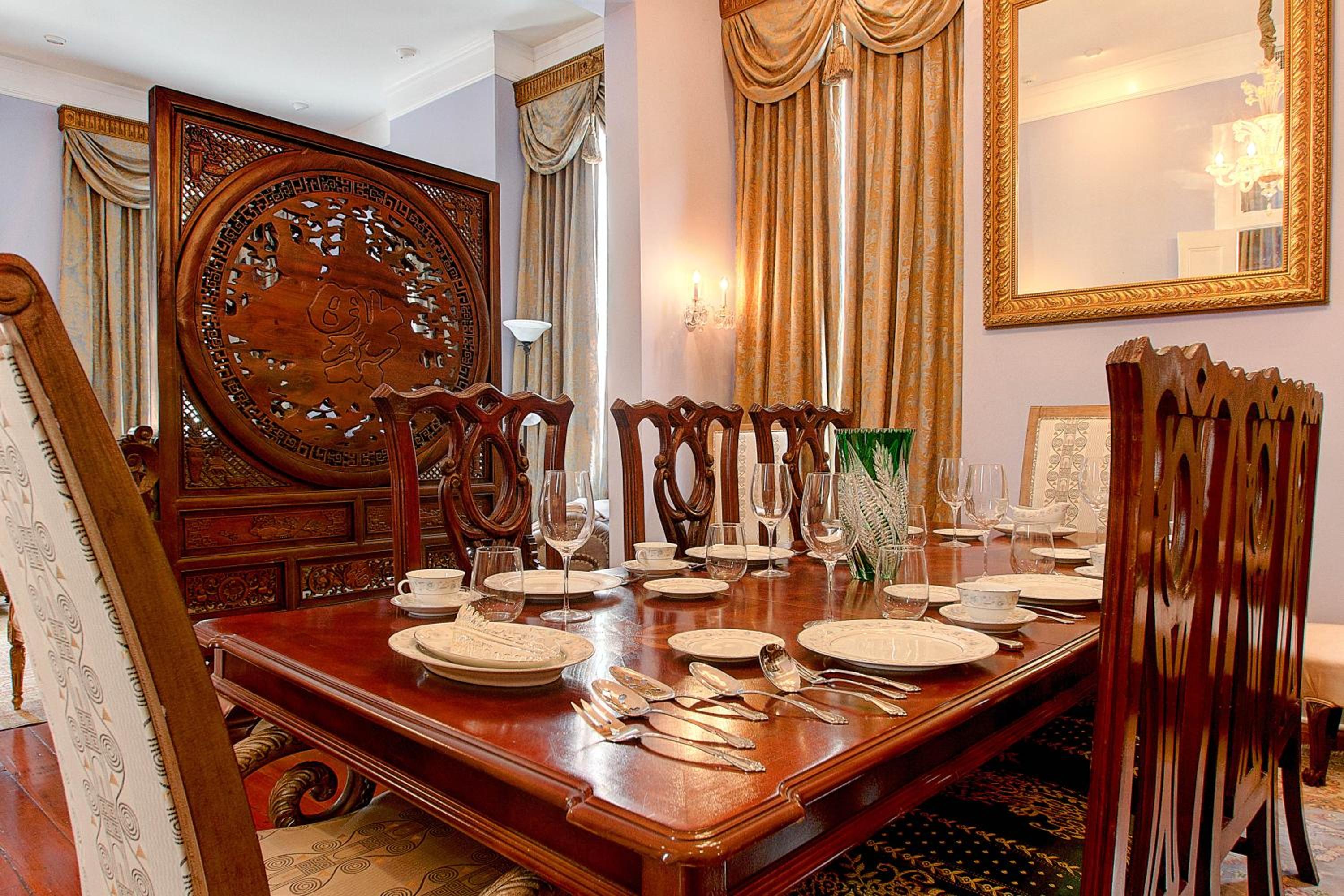 dining