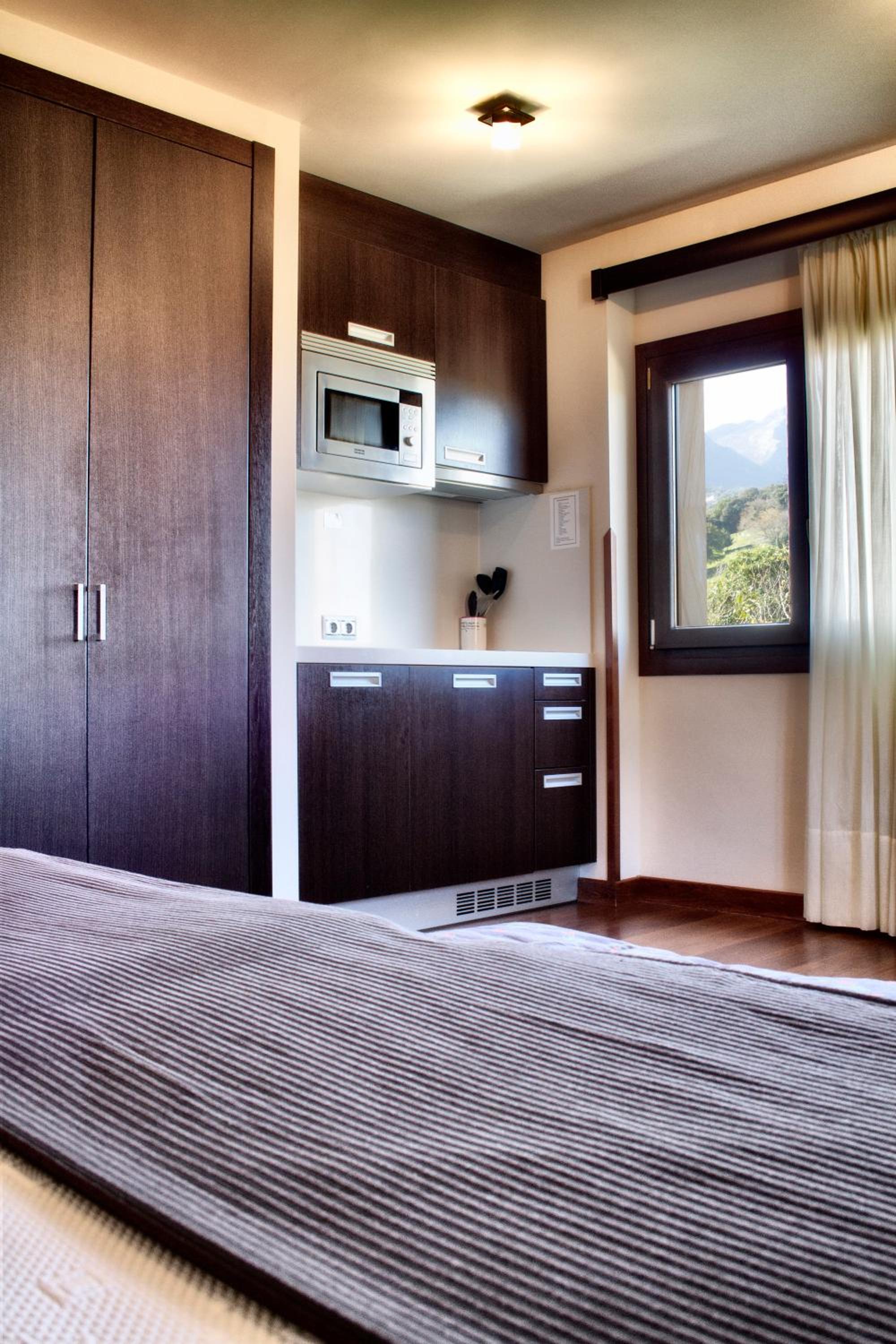 Apartamentos Rurales L'Arquera