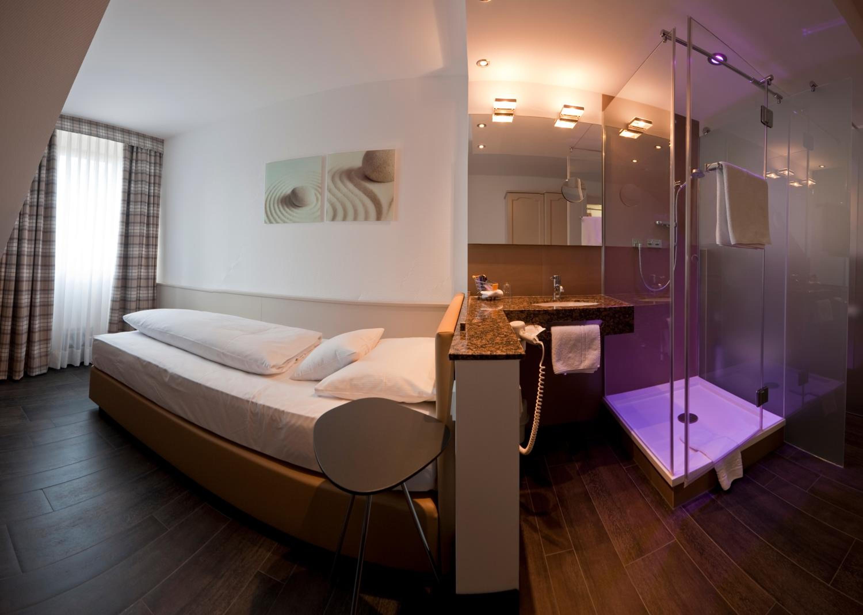 Munich Vacations - Hotel Lechnerhof Unterfohring - Property Image 7