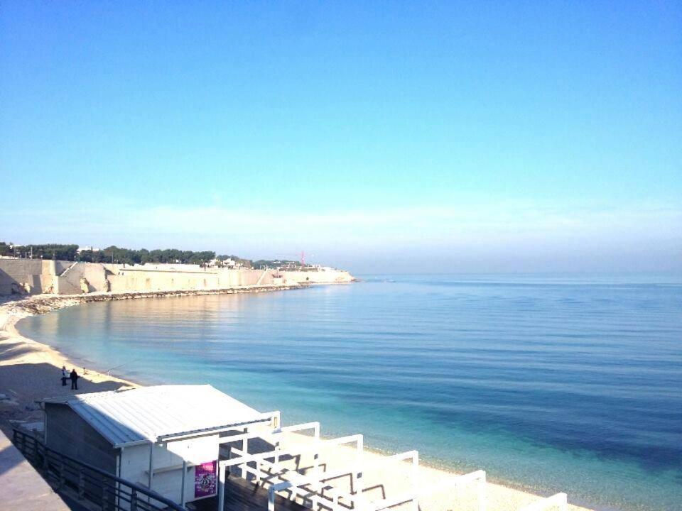B&B LA BAIA Sea Rooms