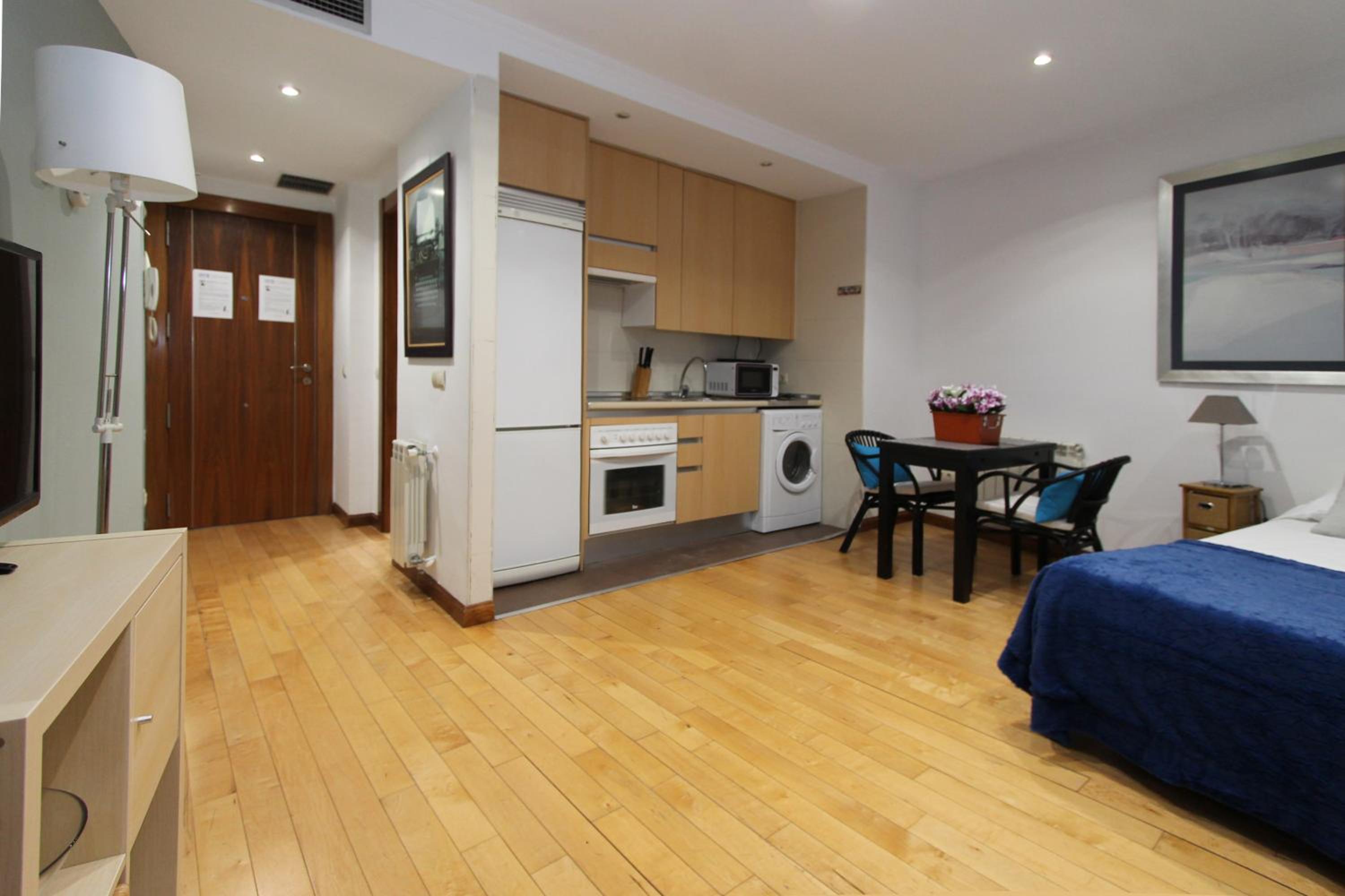 Apartamentos Adelfas