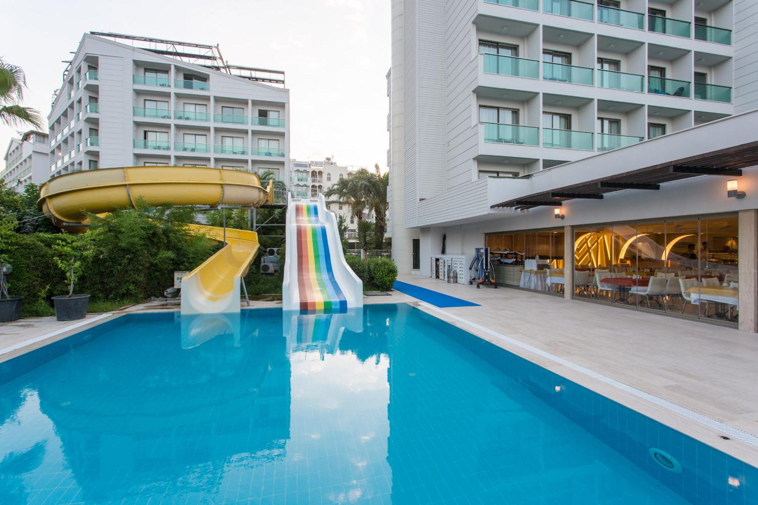 Falcon Otel - Image 36