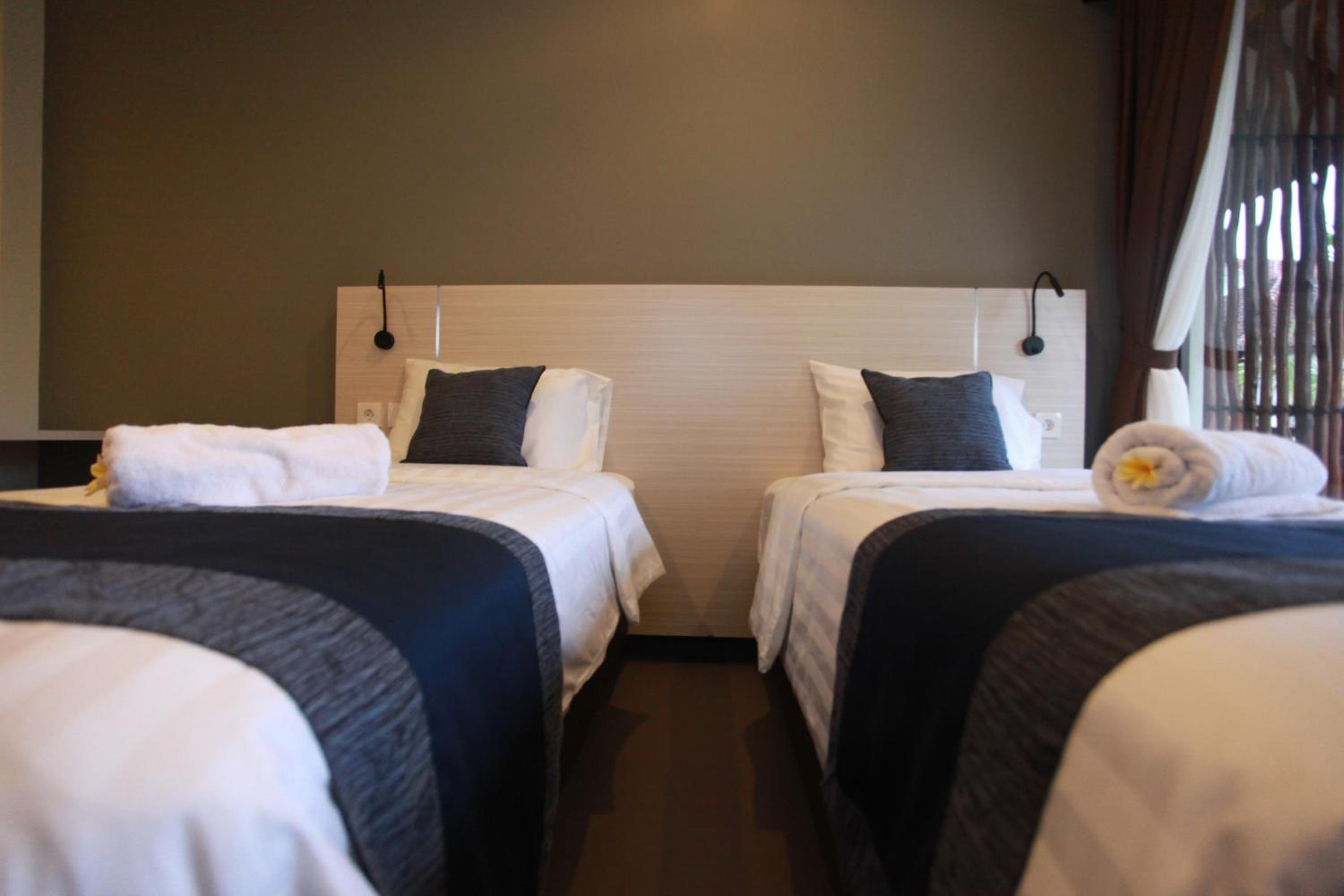 Adys Inn