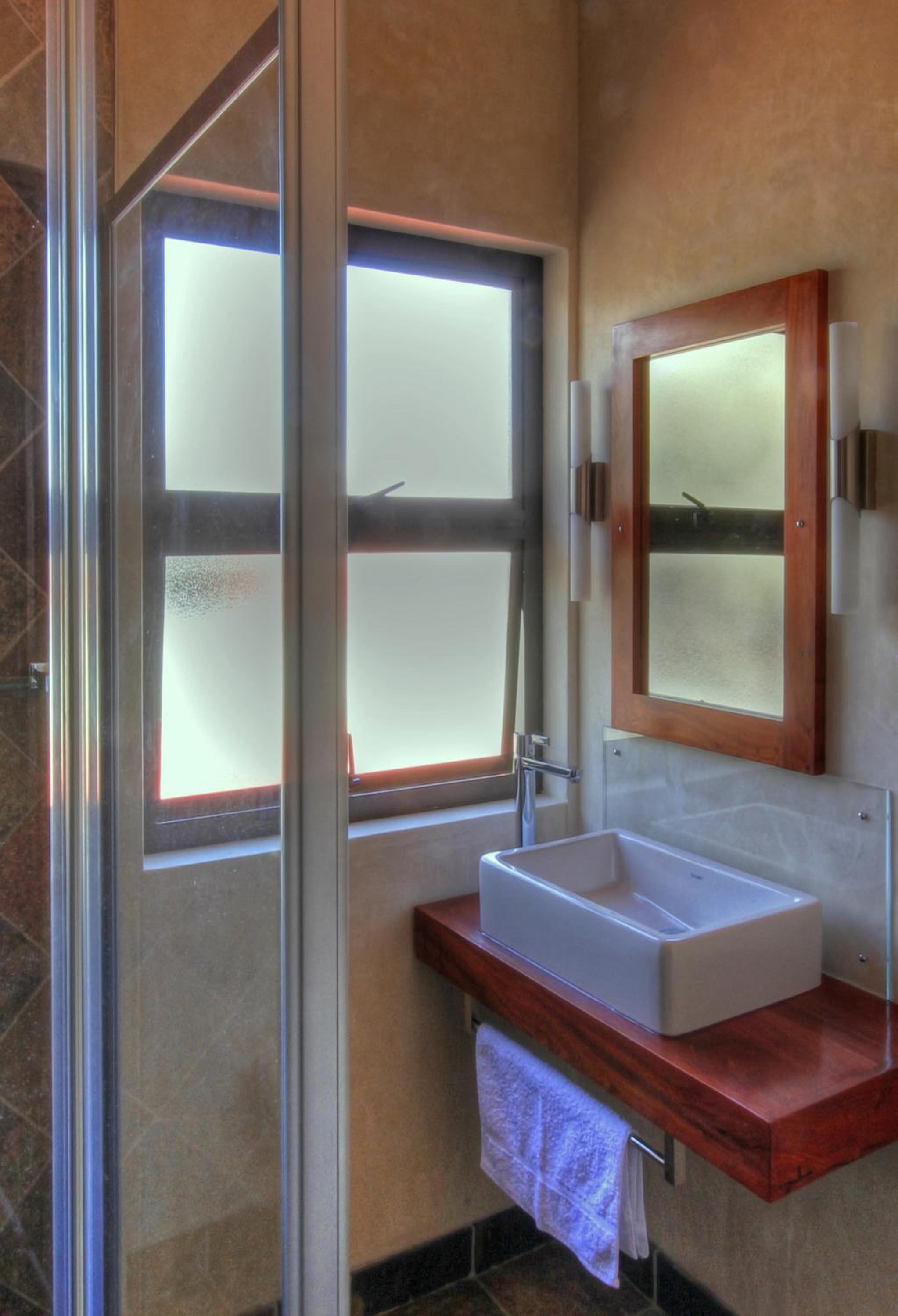 Hartmann Suites Serviced Self-Catering Apartments