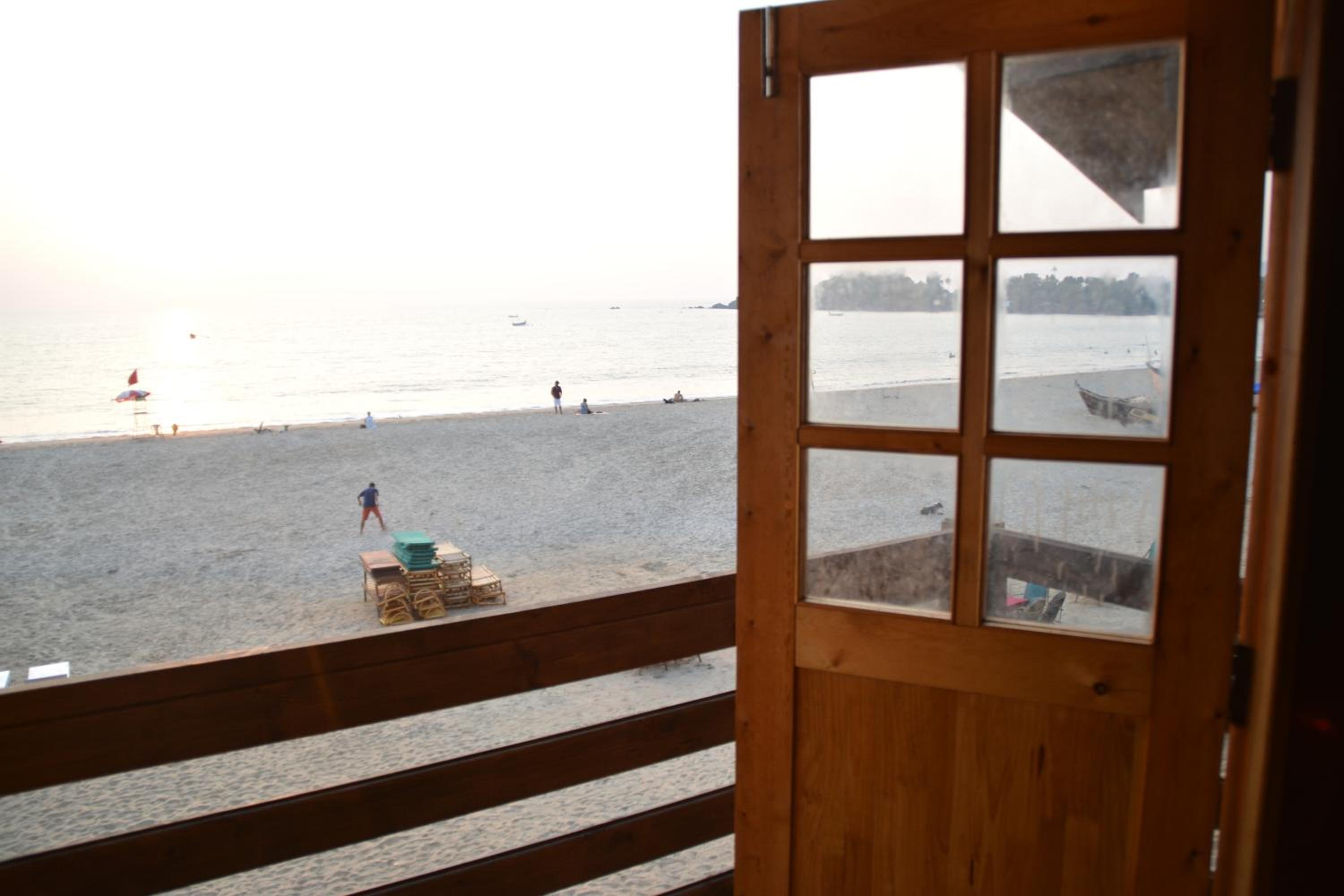 Roundcube Beach Cottages Patnem
