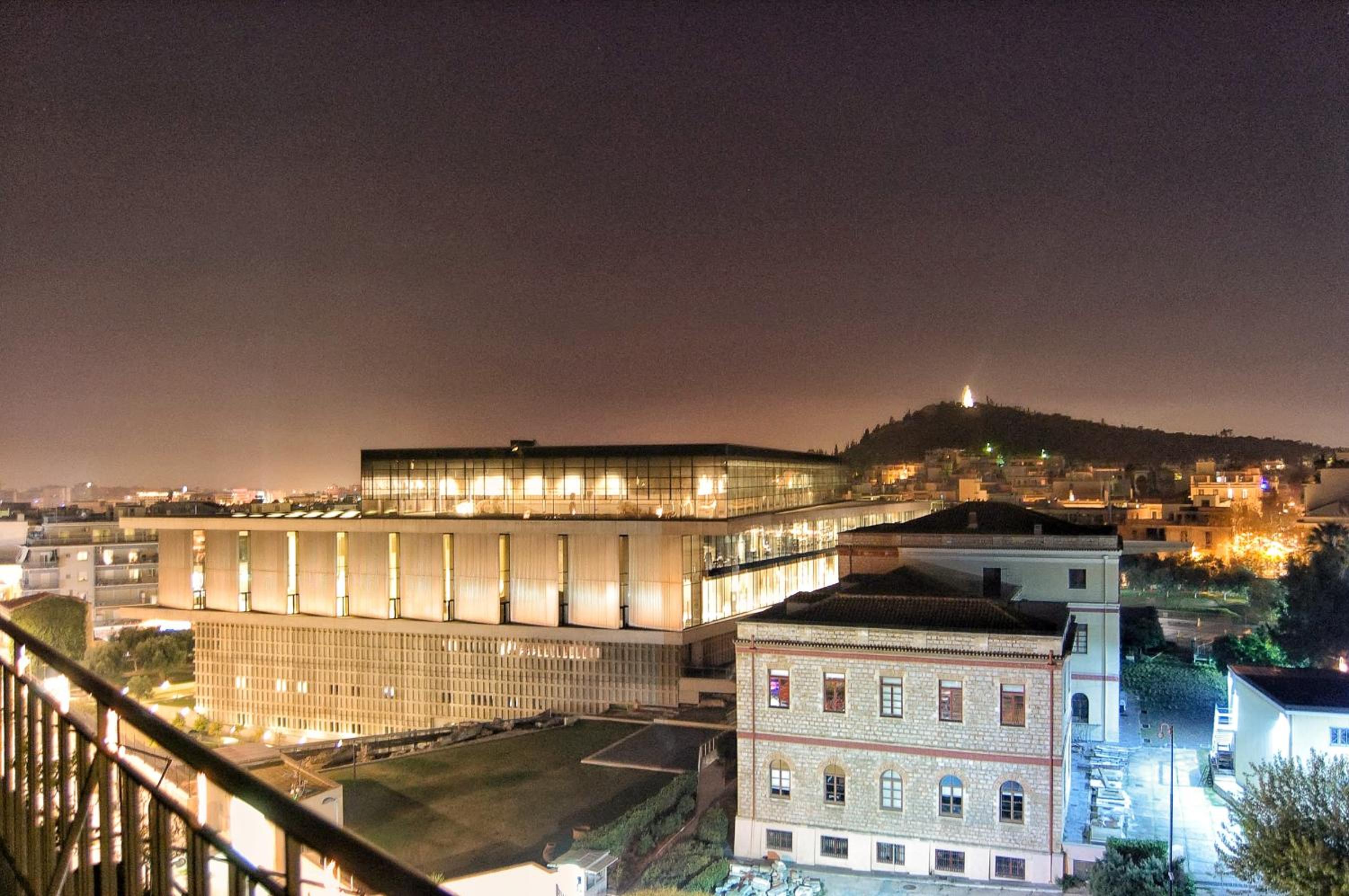 Star Acropolis Apartment