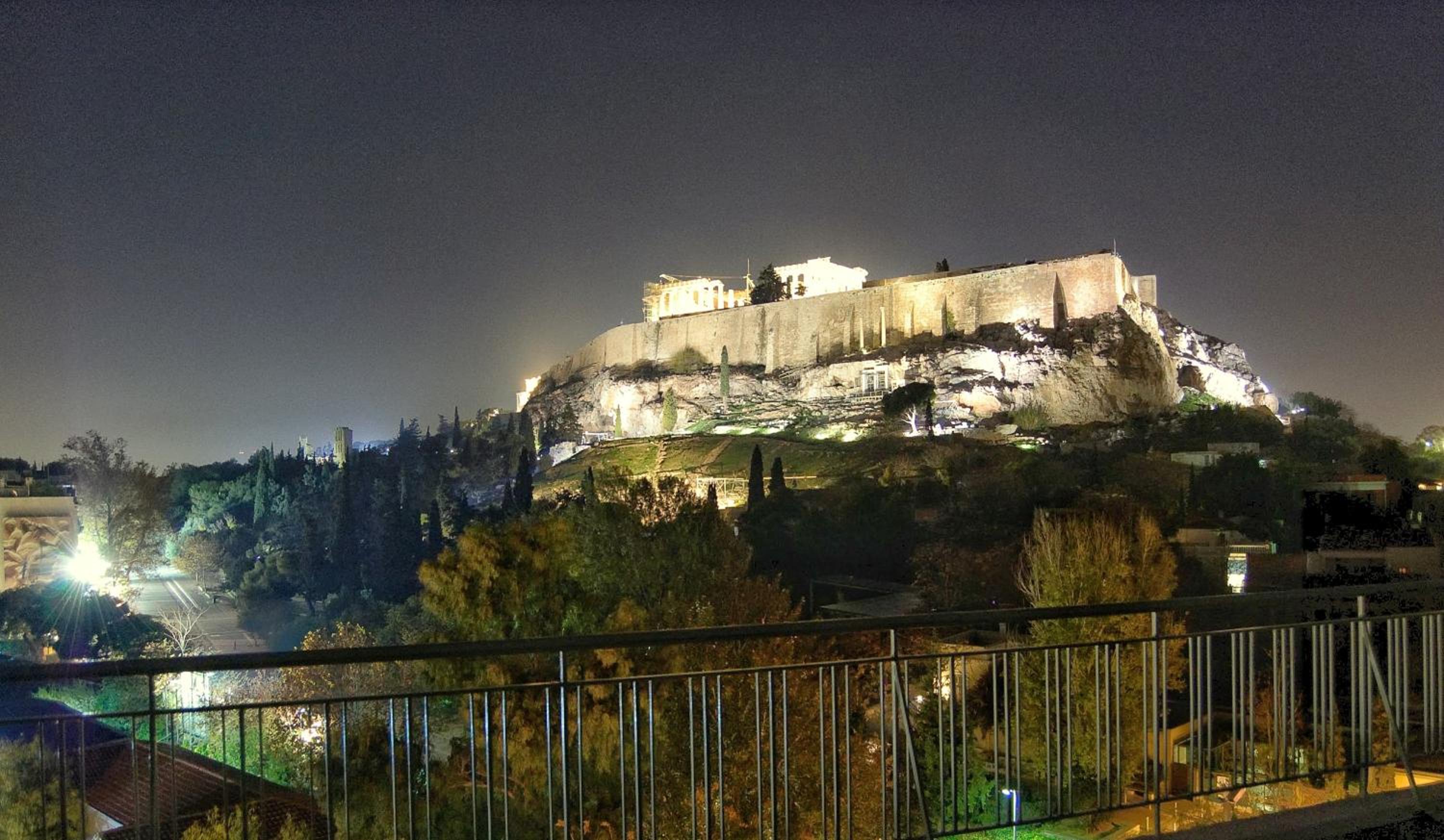 Star Acropolis Apartment