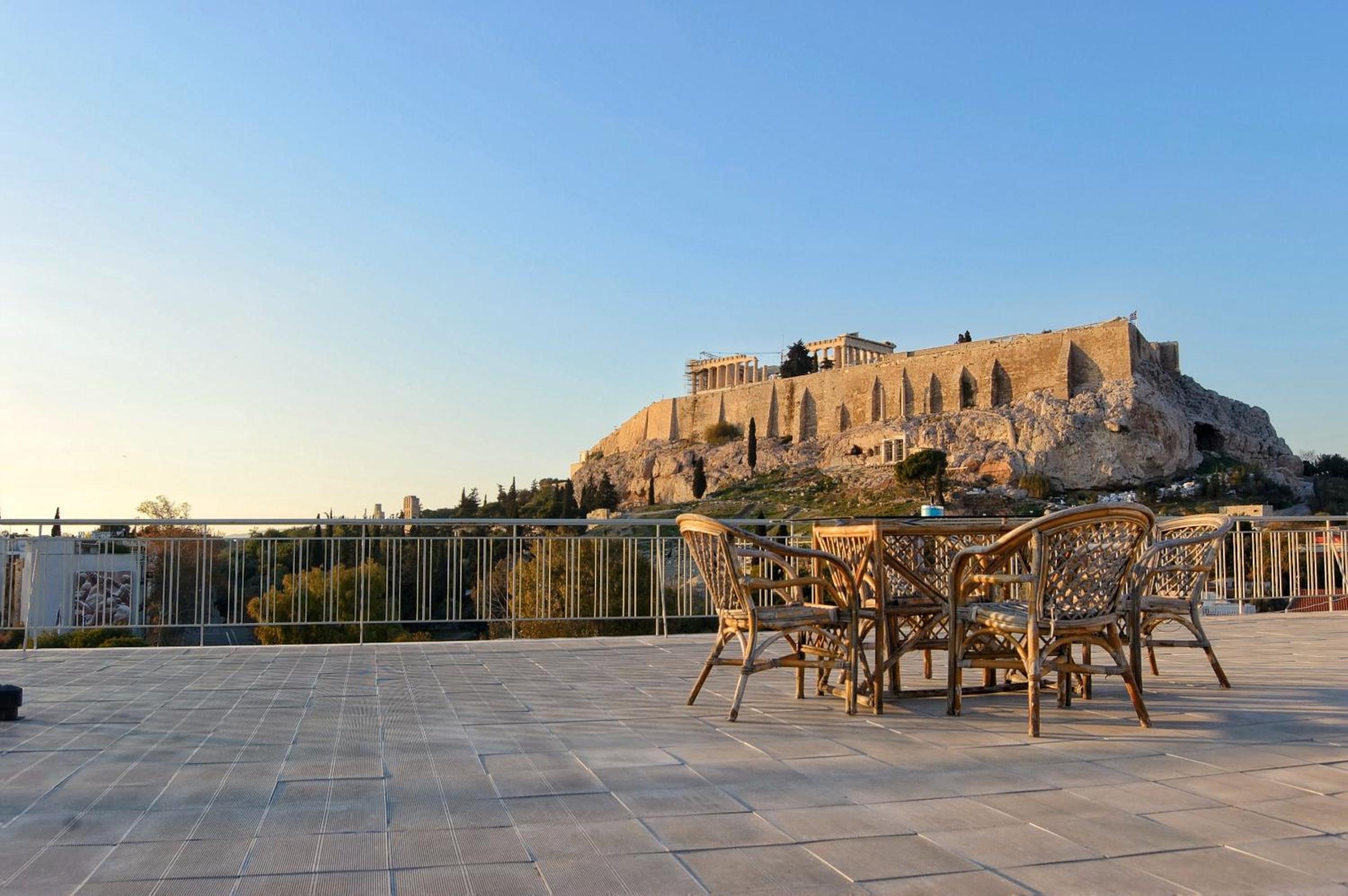 Star Acropolis Apartment
