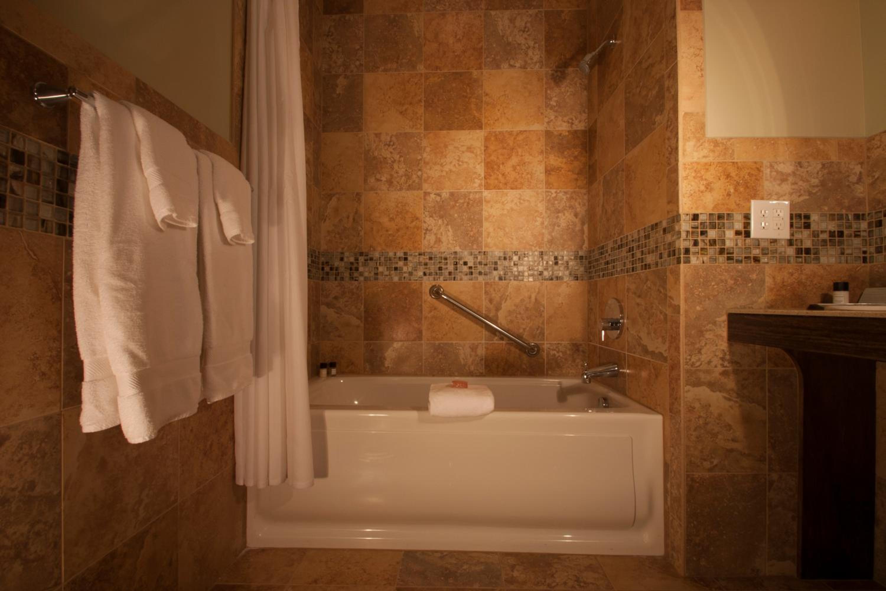 Showers Inn
