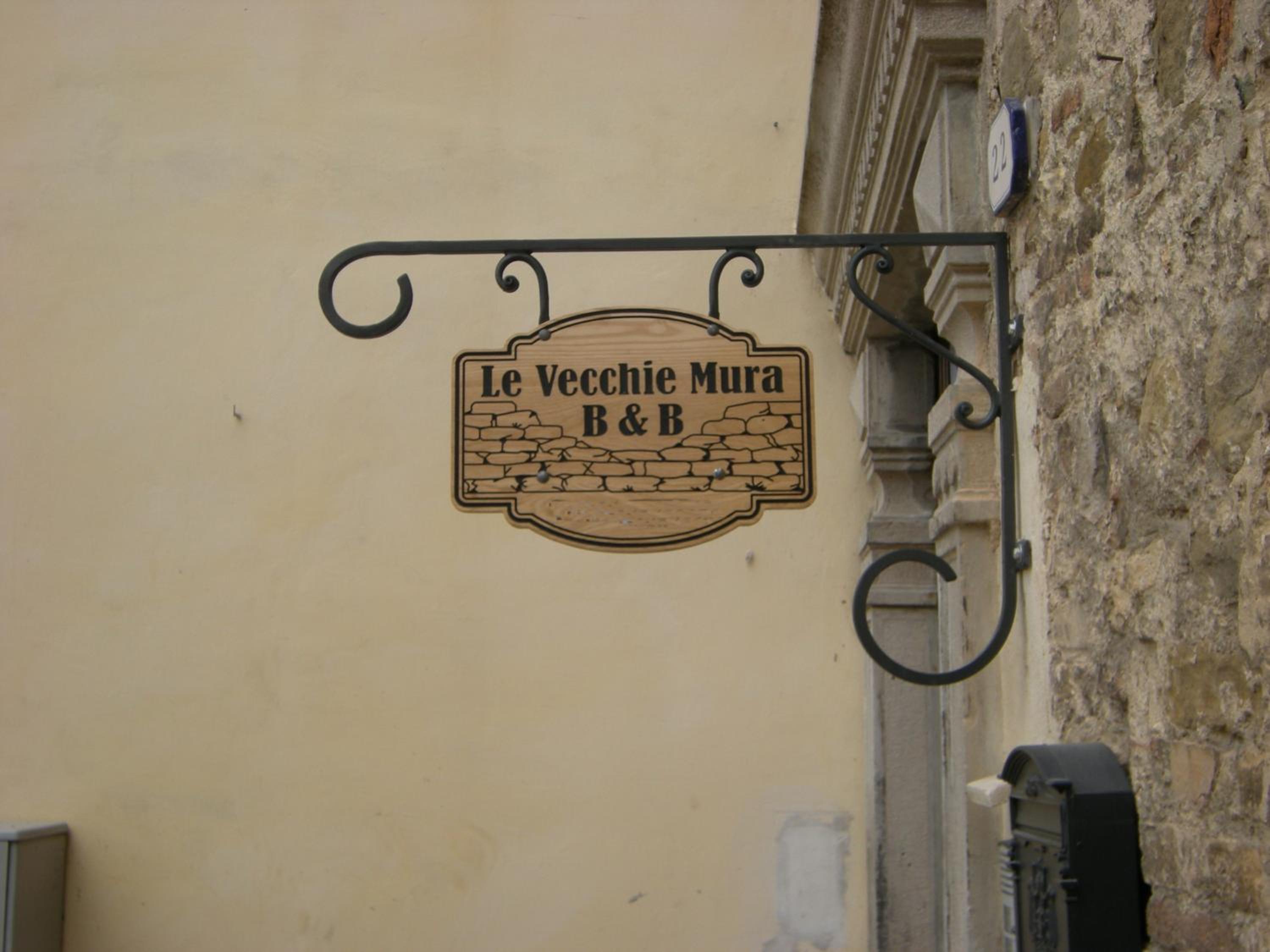 Le Vecchie Mura B & B