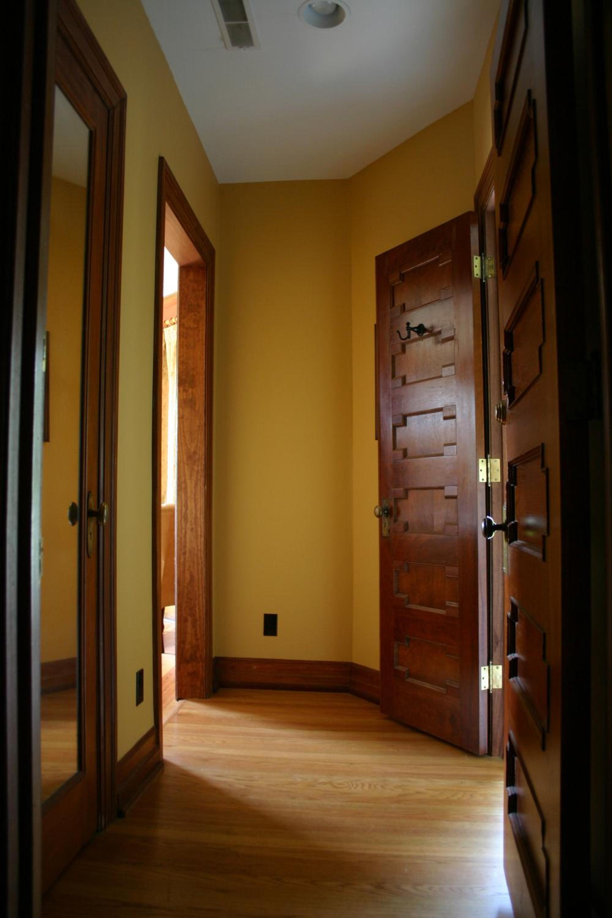Showers Inn