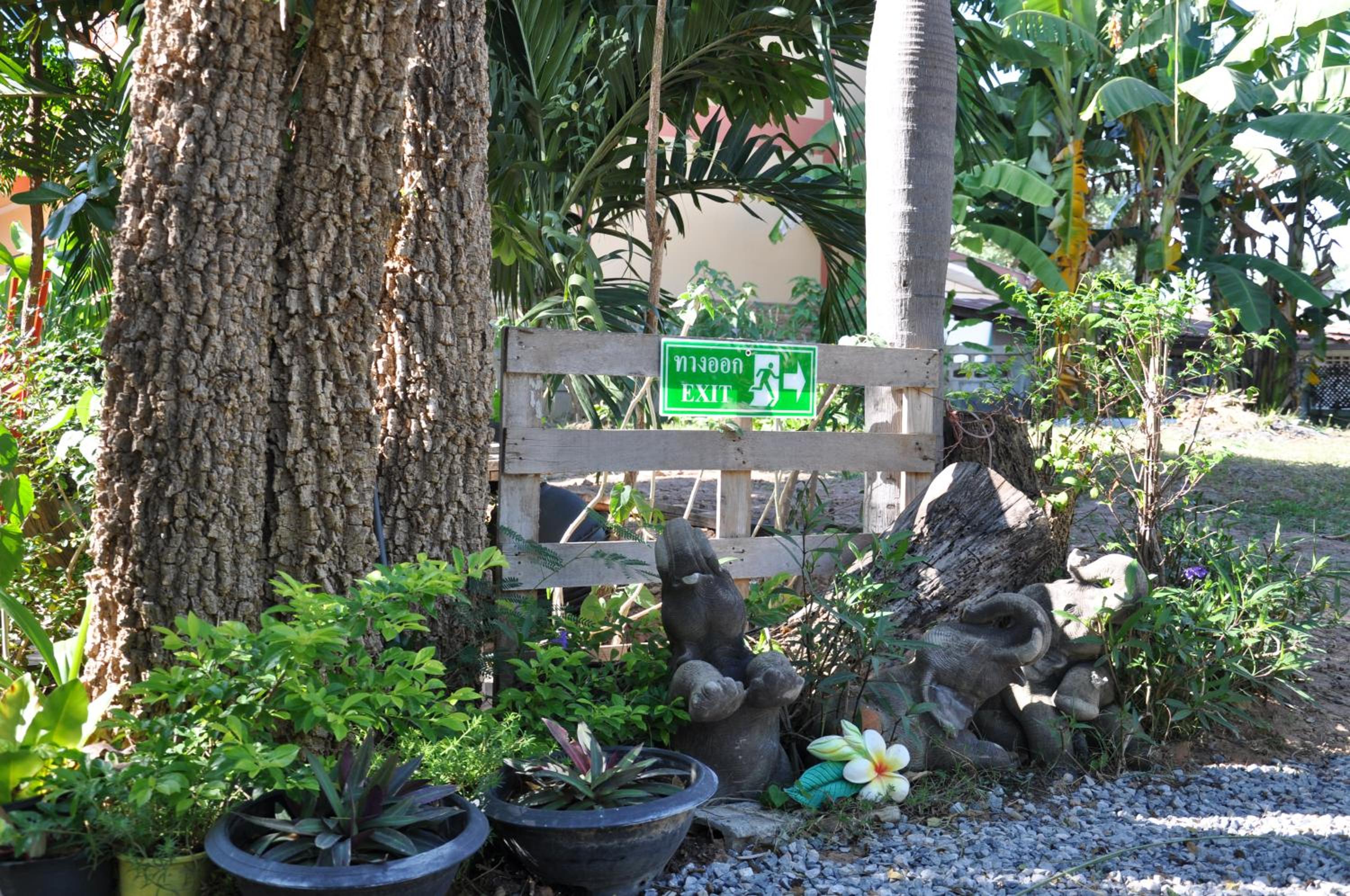 Feel Good Resort