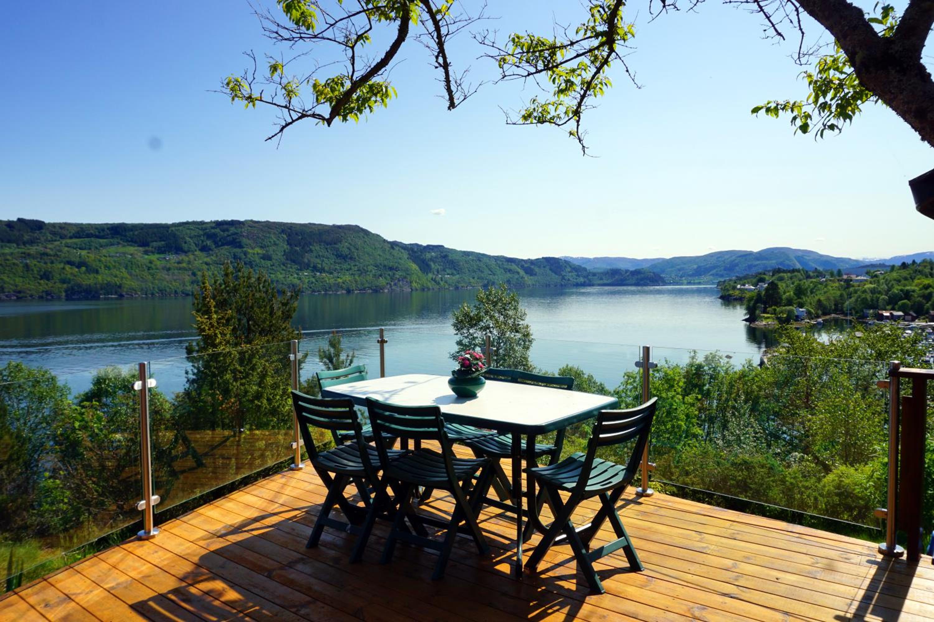 Fjordside Lodge view 4