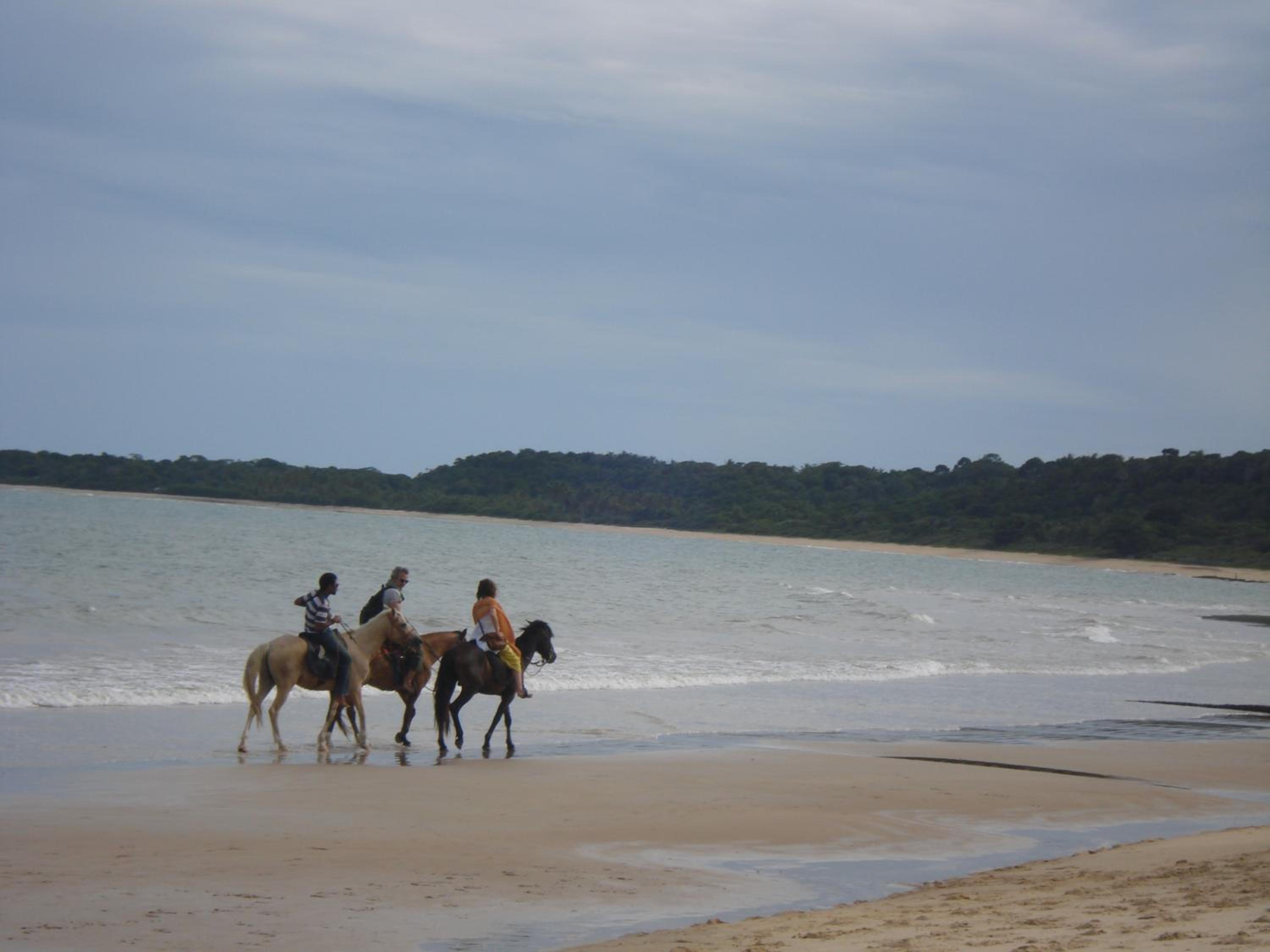 Trancoso, Bahia - Casa por temporada com estacionamento