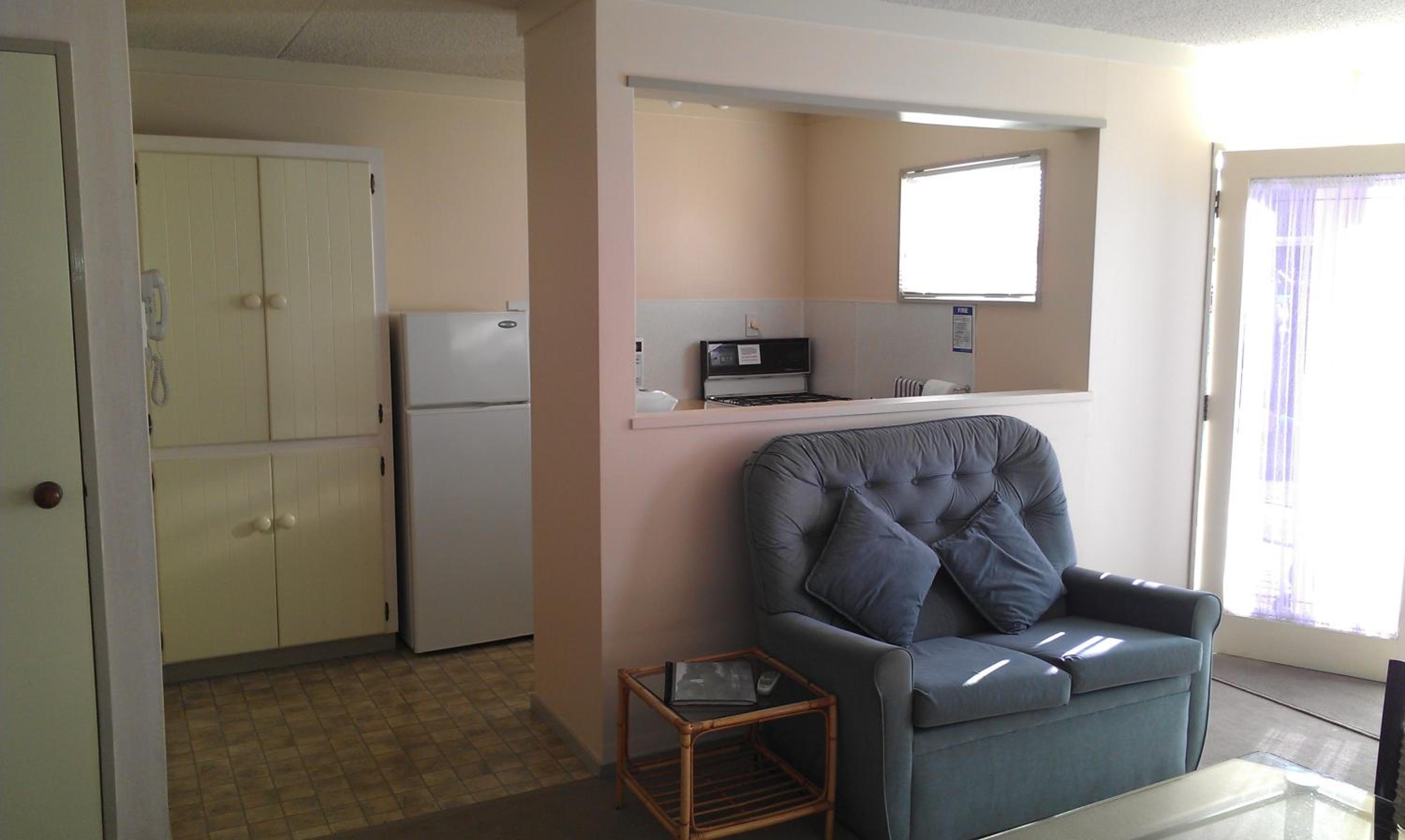 Riverview Motel