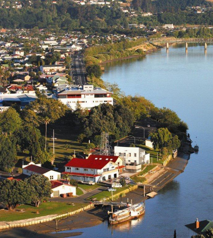 Riverview Motel