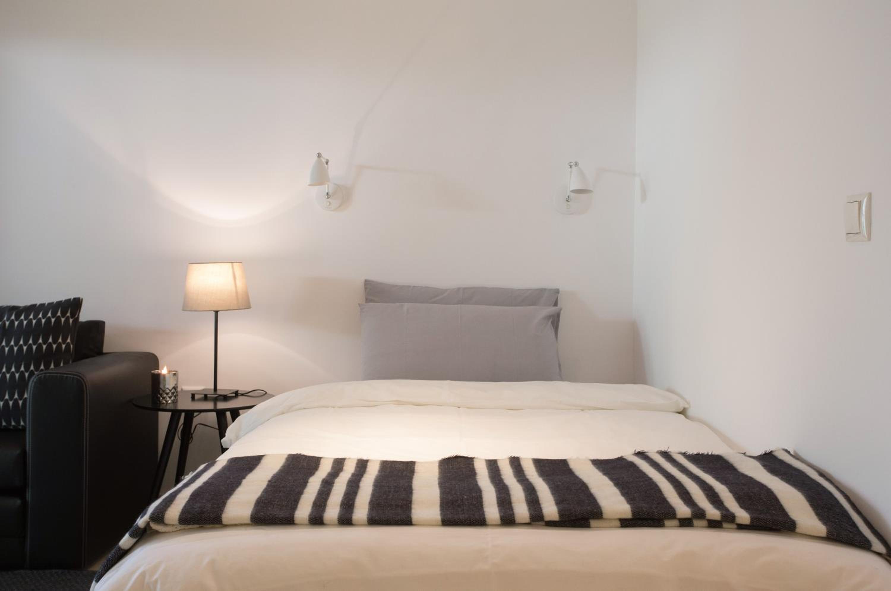 Homz Studios Faliro
