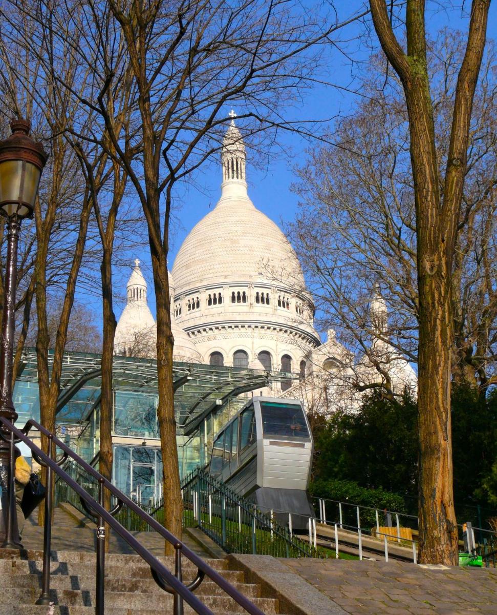 Duplex de charme au Coeur de Montmartre