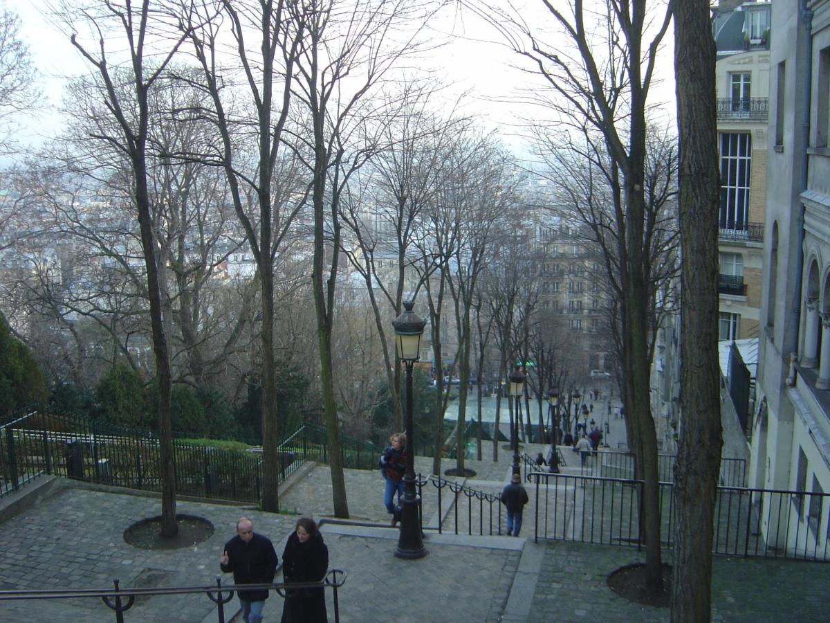 Duplex de charme au Coeur de Montmartre
