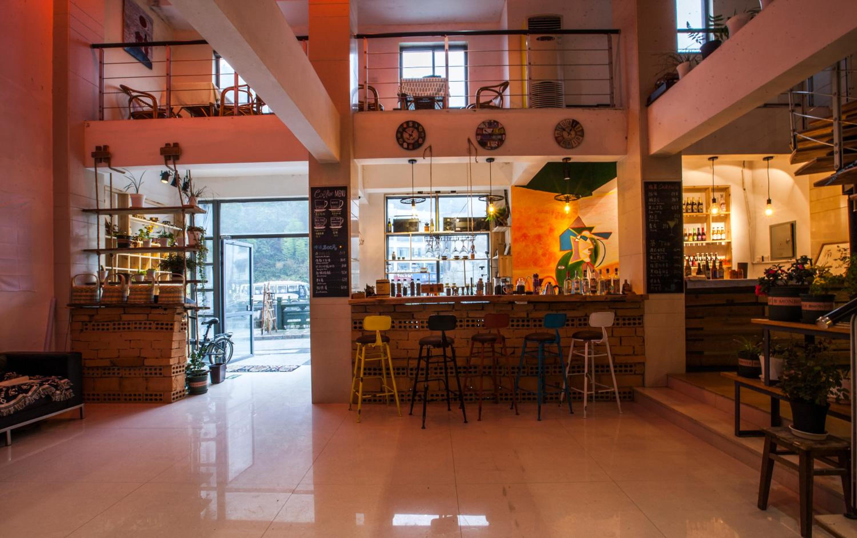 Kunlun International Youth Hostel