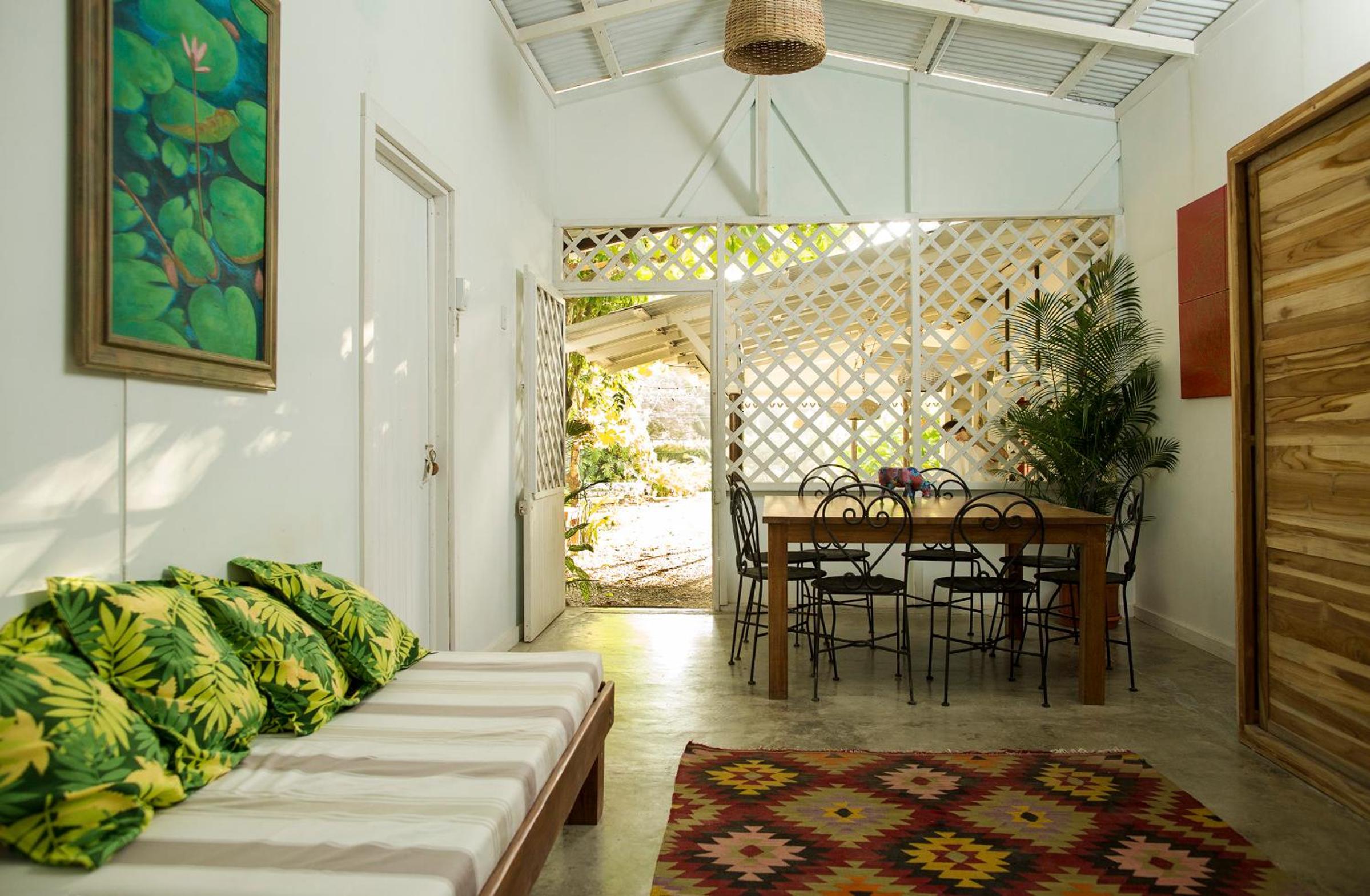 Bajo el Arbol B&B