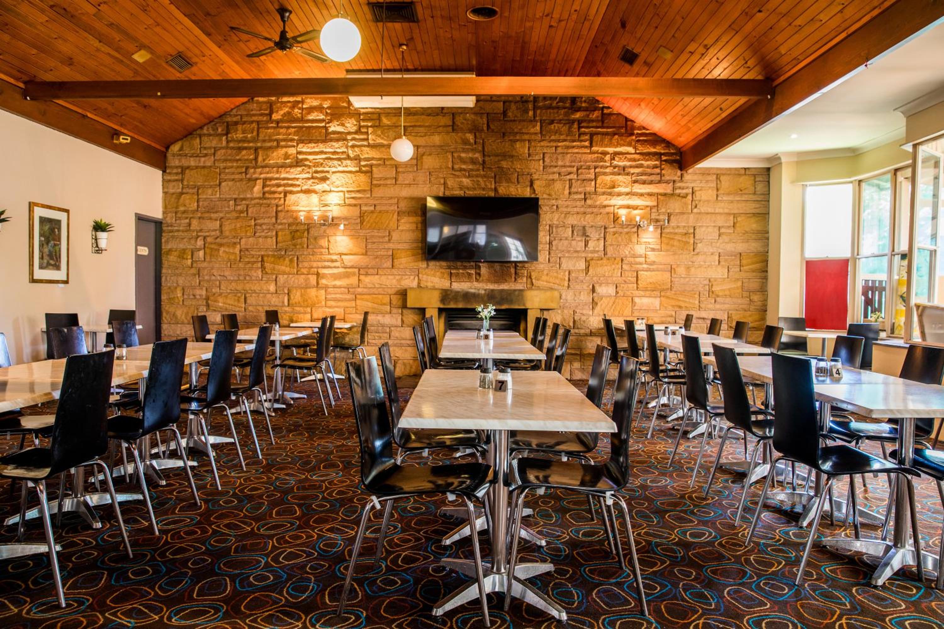 Lilac City Motor Inn