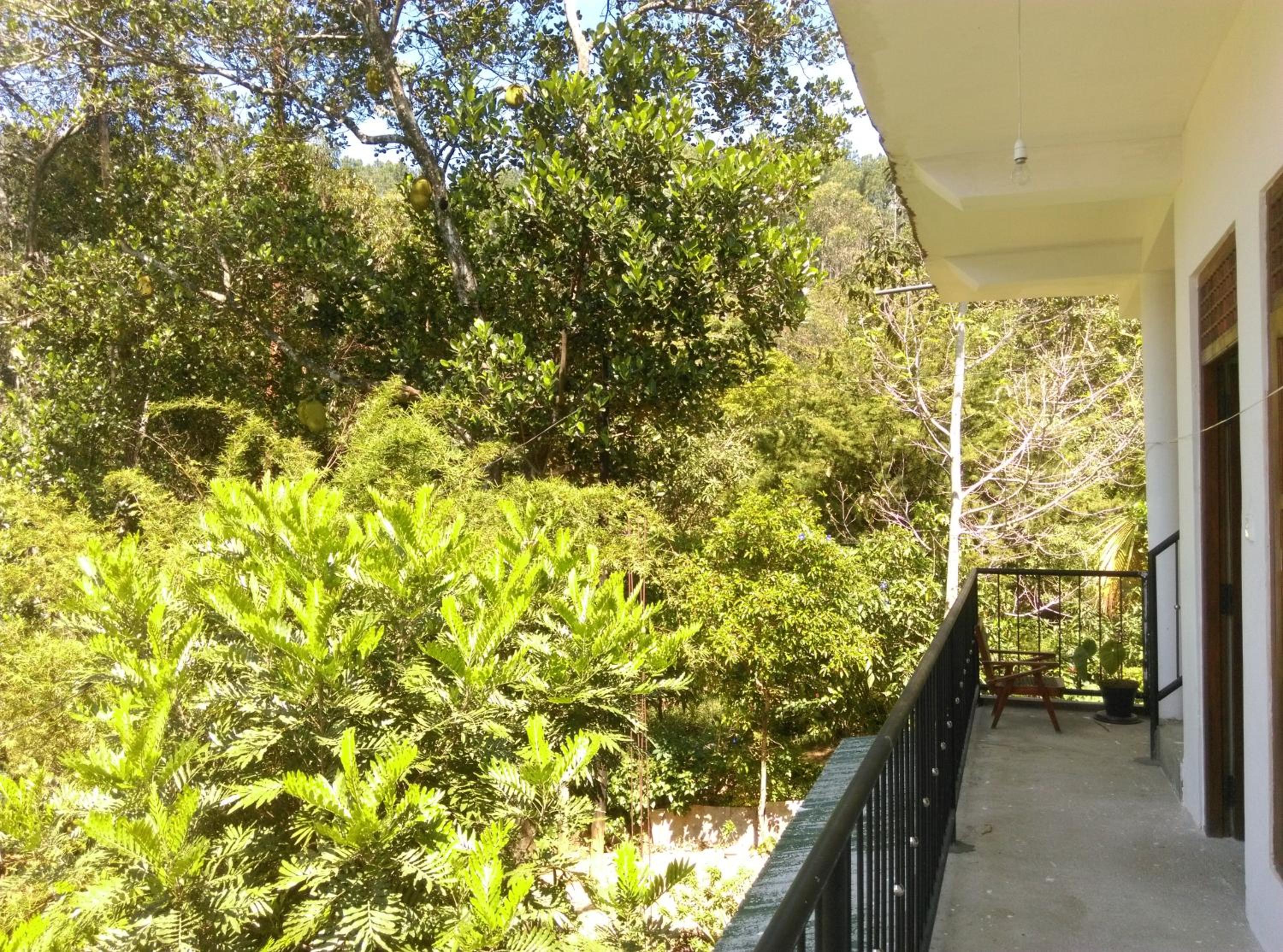 Mama Cottage Ella view 4