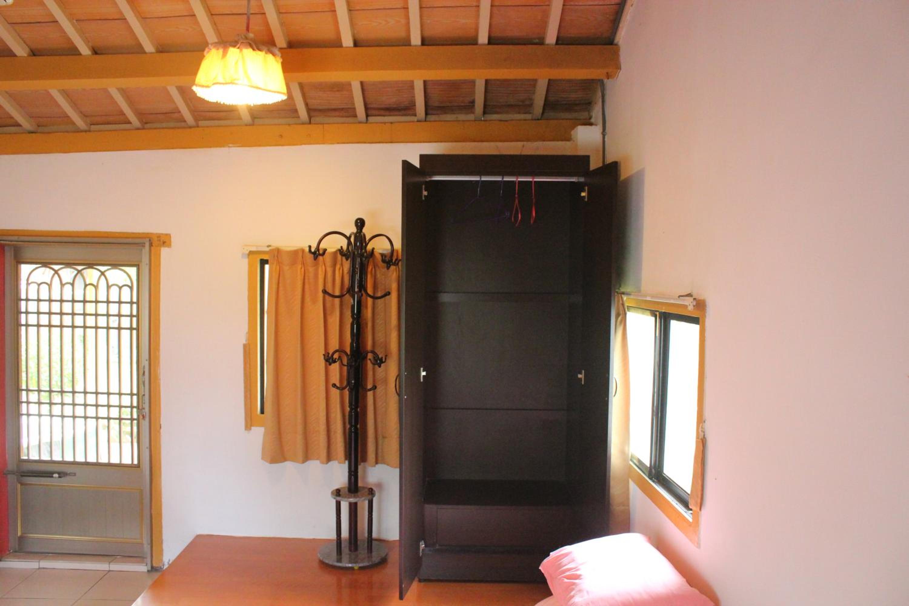 Photo 43