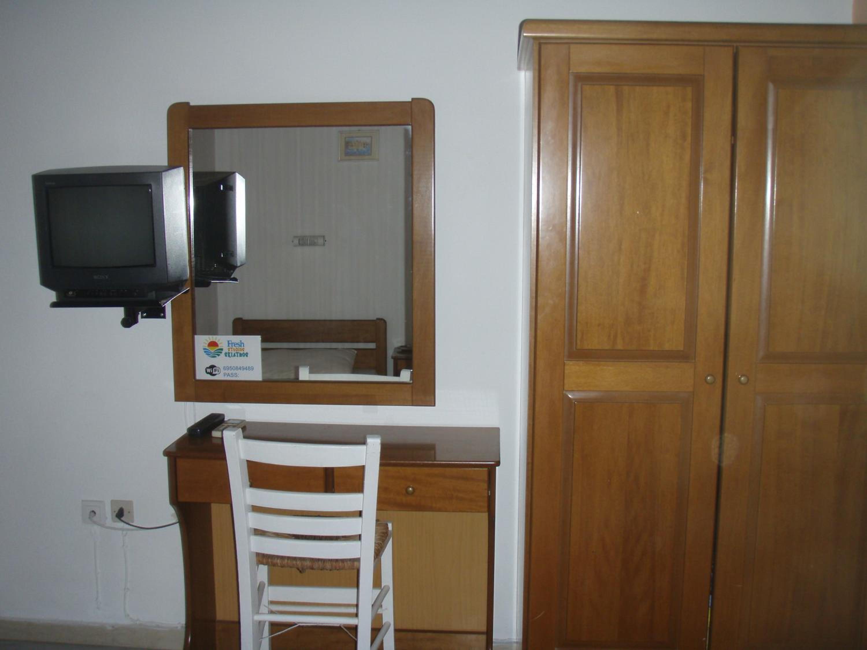 Photo 12