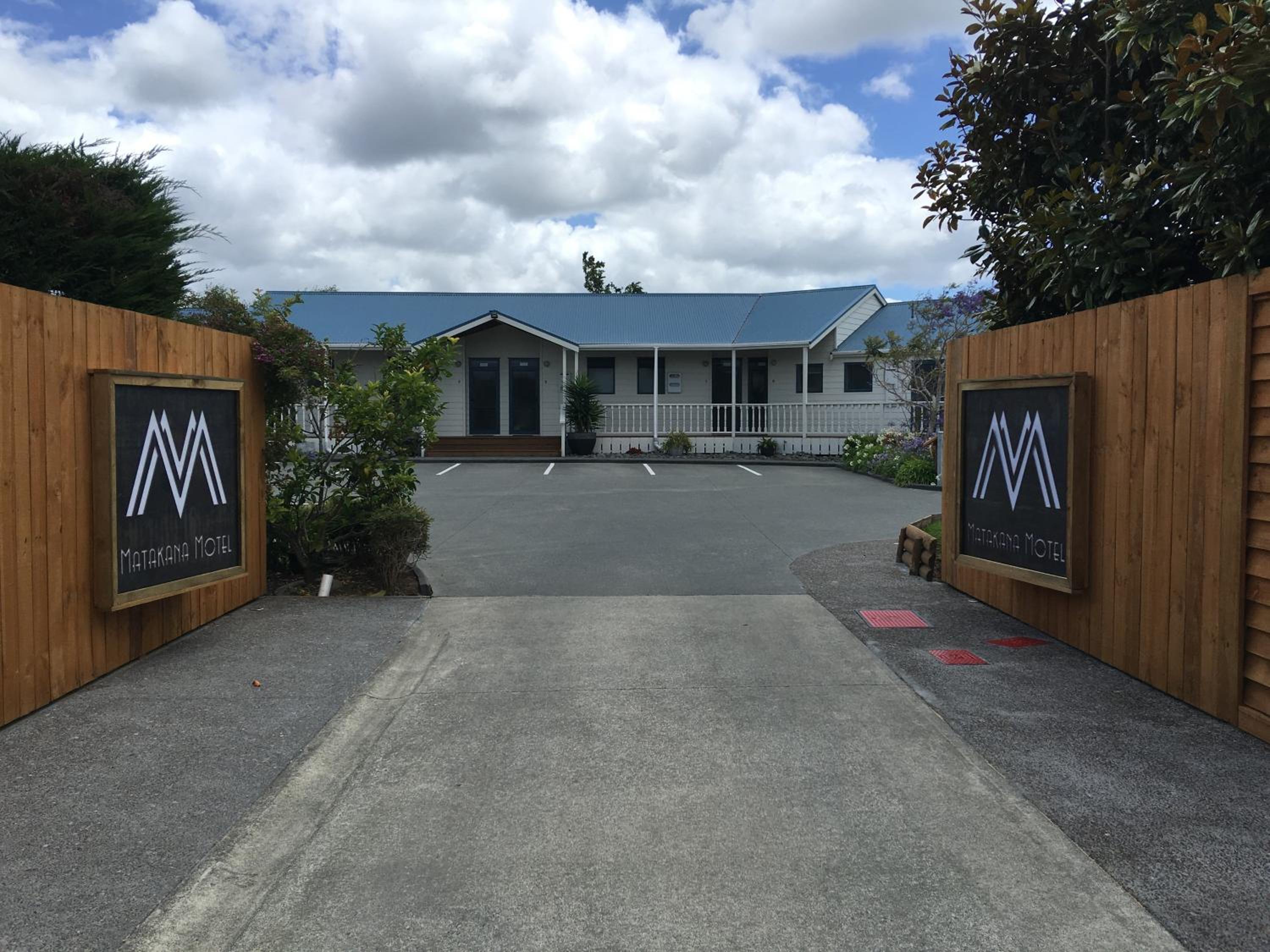 Matakana Motel