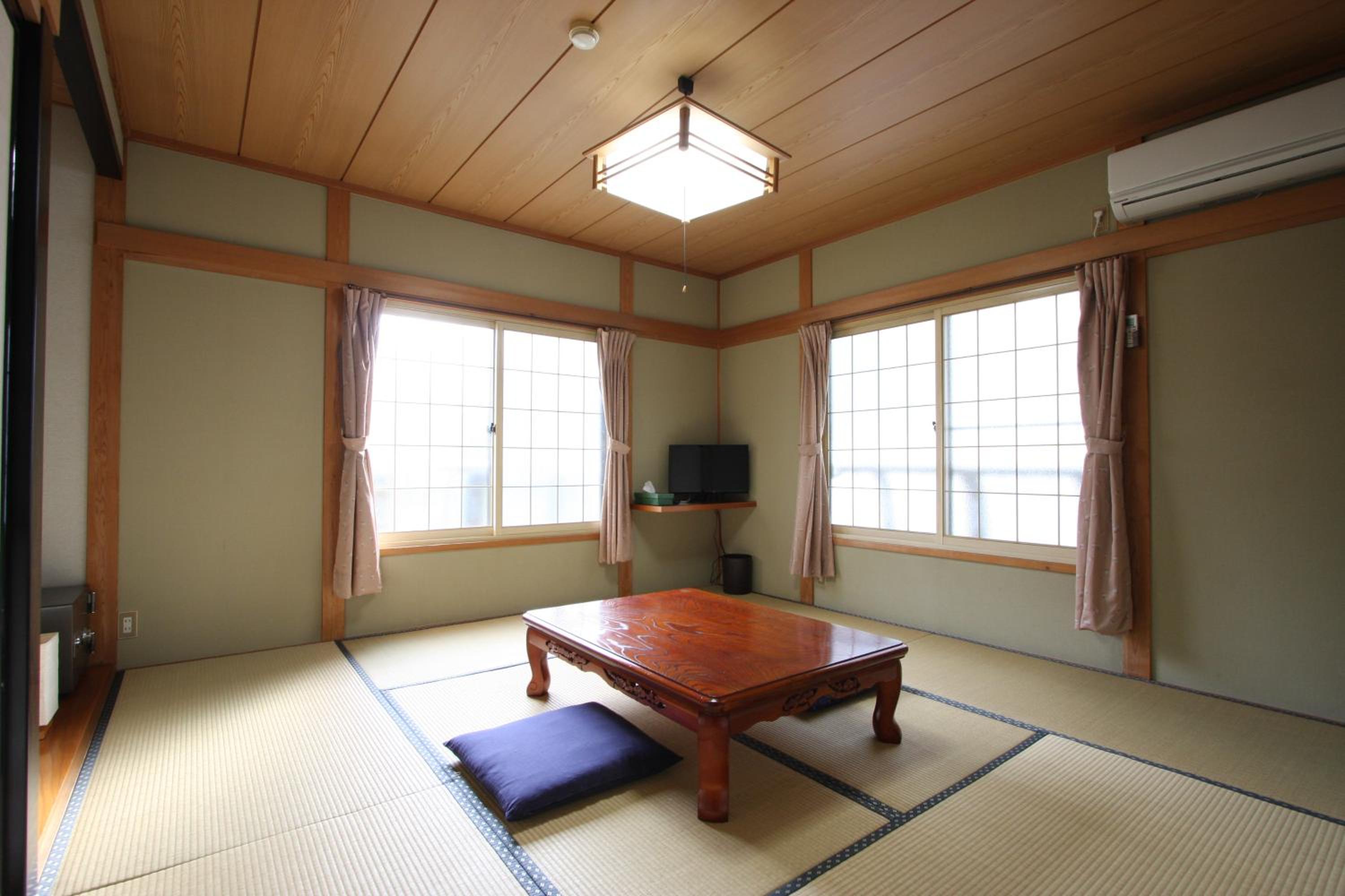 Nozawaonsen Yamayasanso