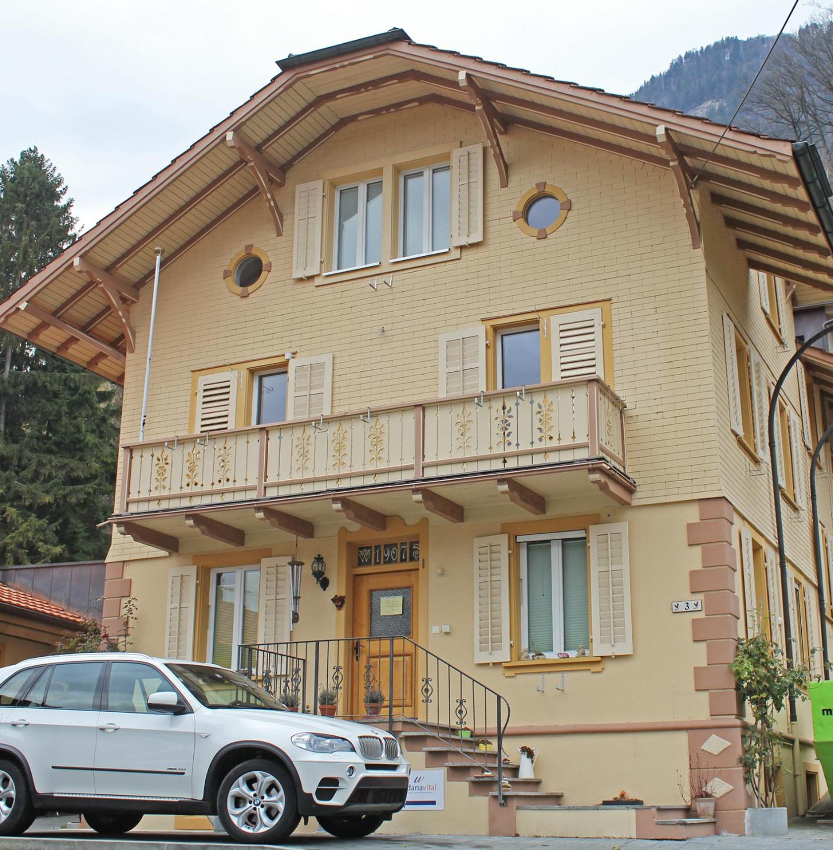 Hotel Pilatus Apartments - Image 1