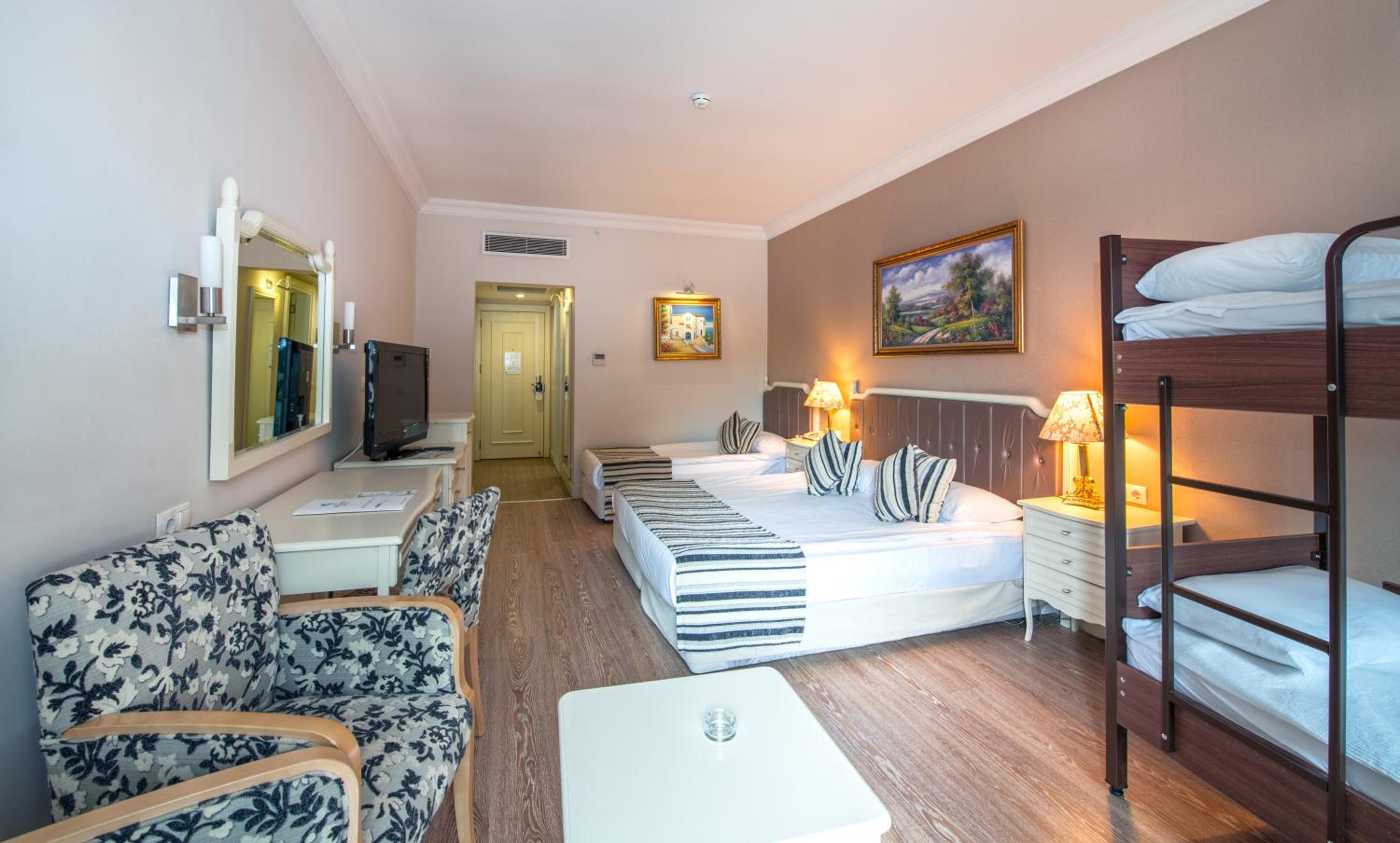 Belek Vacations - Crystal Tat Beach Golf Resort  Spa - Ultimate All Inclusive - Property Image 17