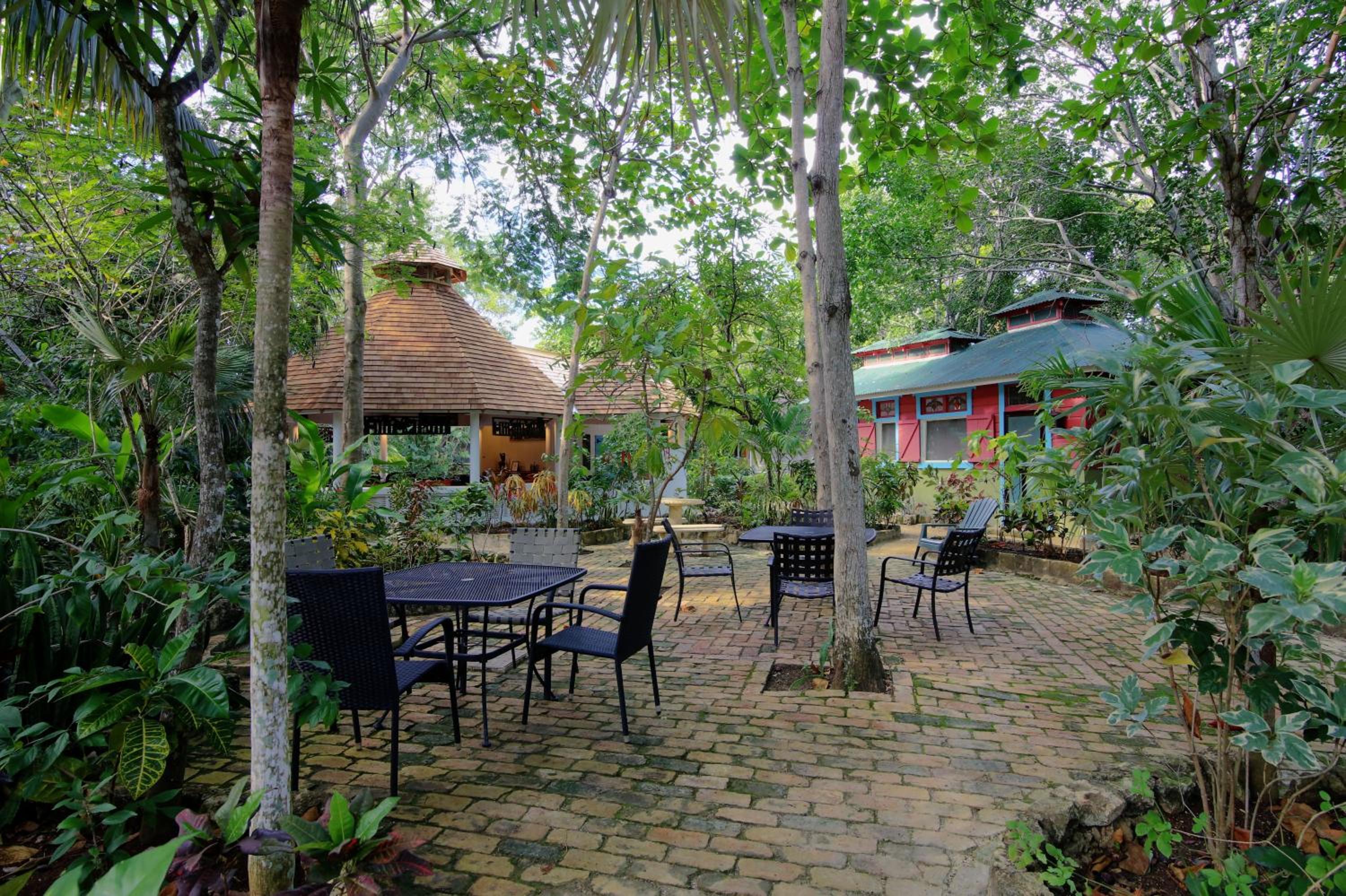 Tingalaya's Retreat