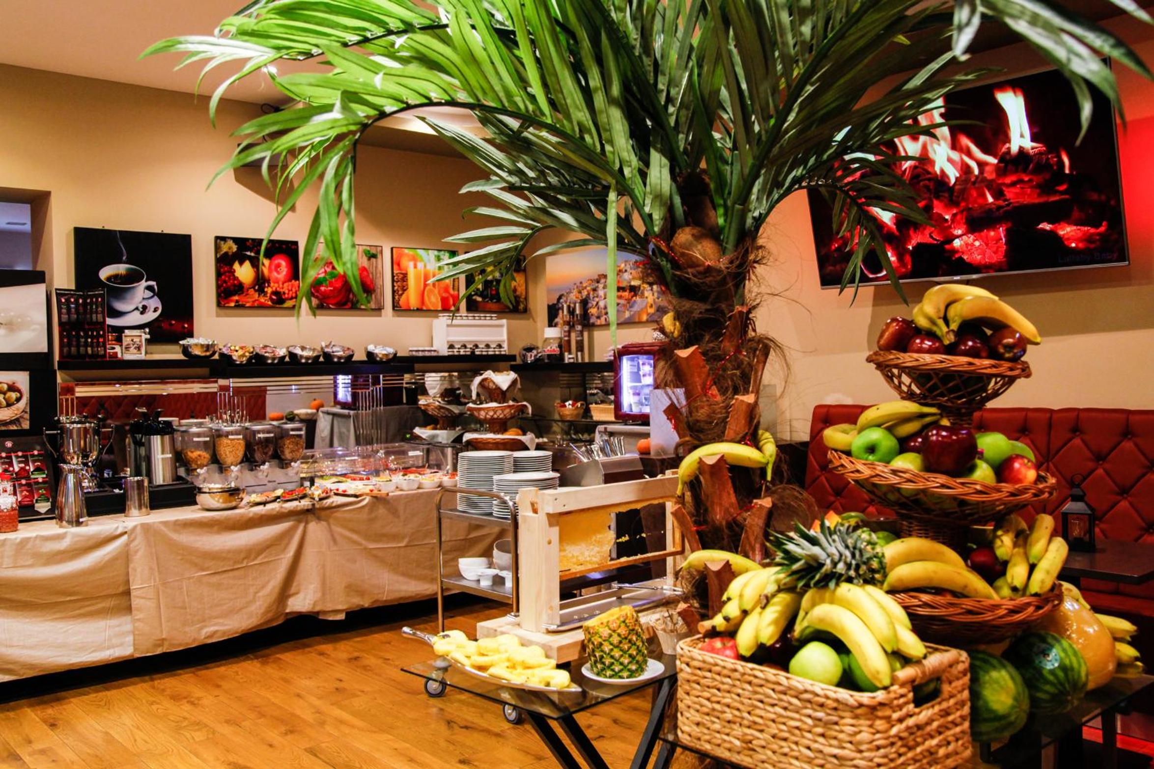 Dortmund Vacations - LivInn Hotel - Property Image 4