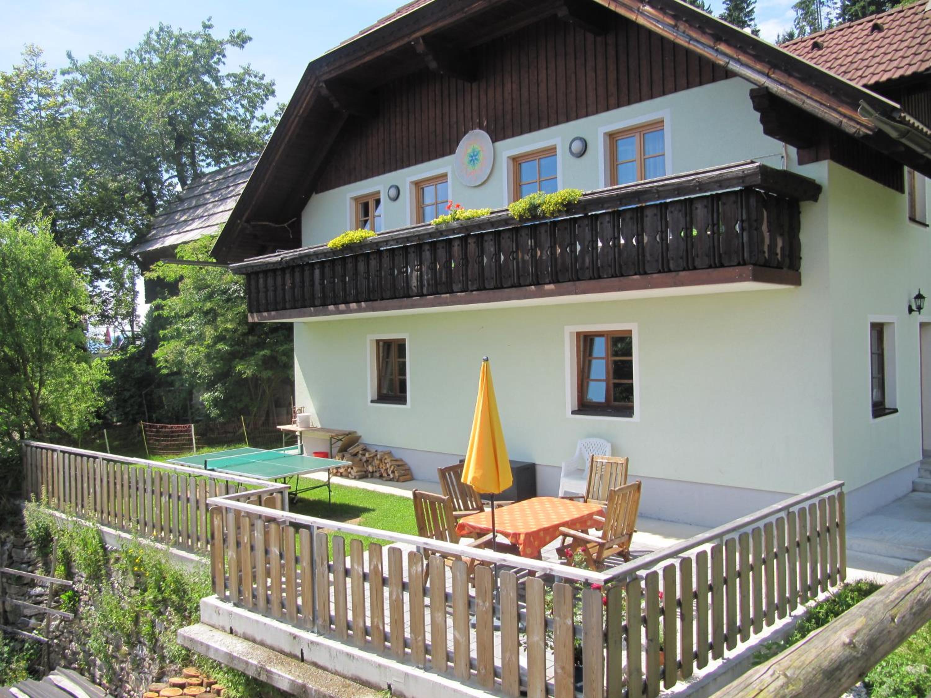 Ferienwohnungen am Berghof view 2