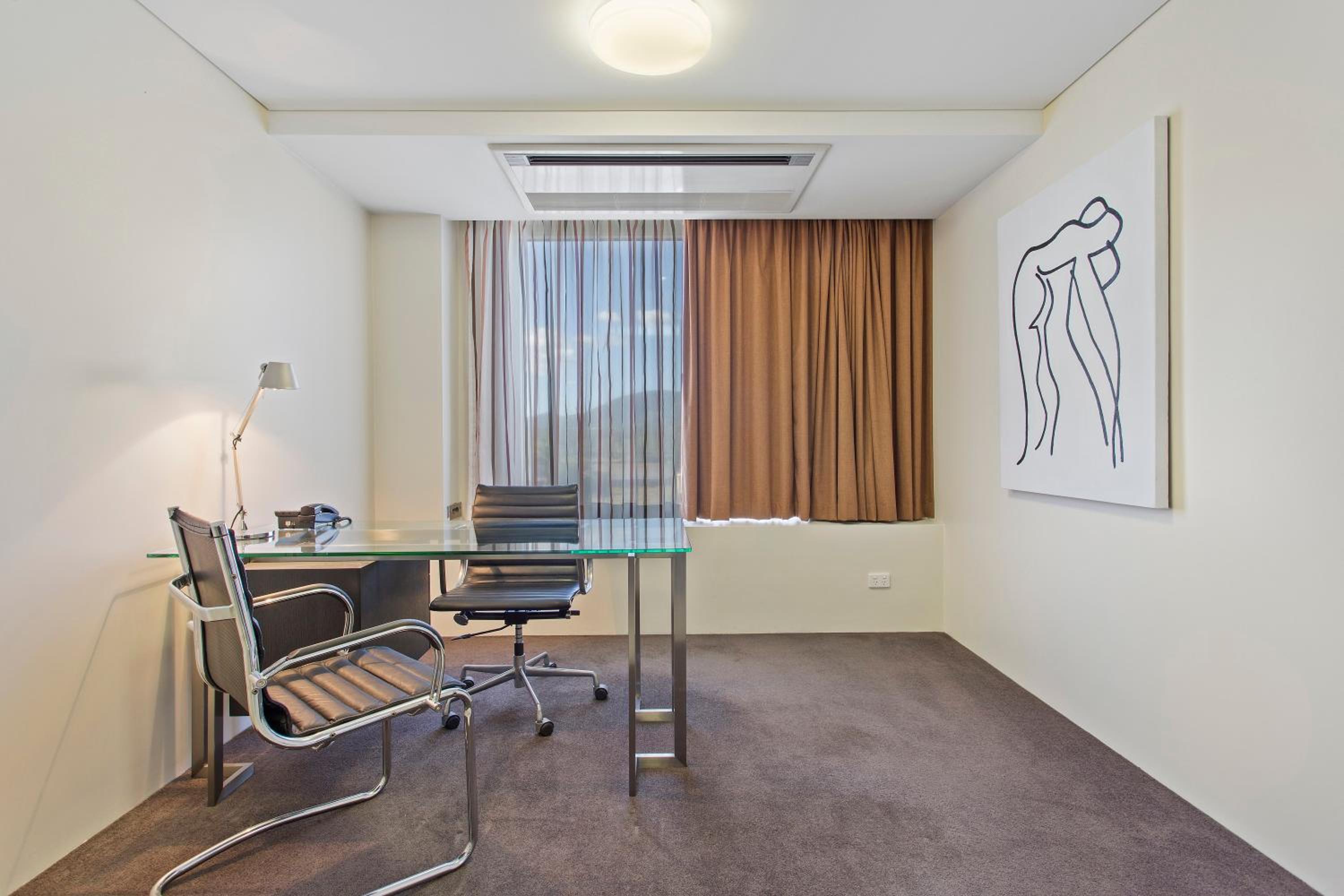 Rockhampton Vacations - CBD Executive Apartments - Property Image 3