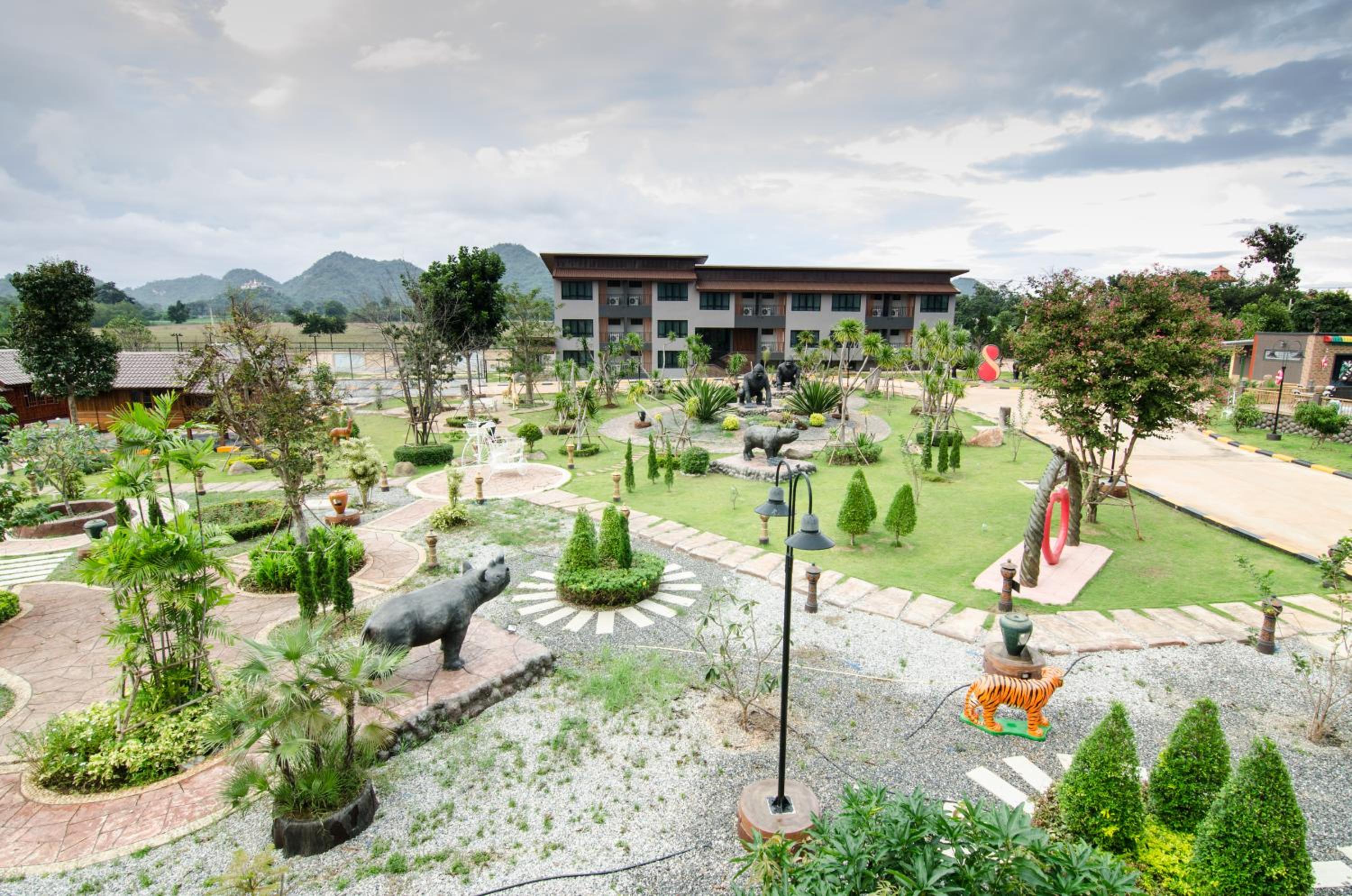 Grandsiri Resort KhaoYai