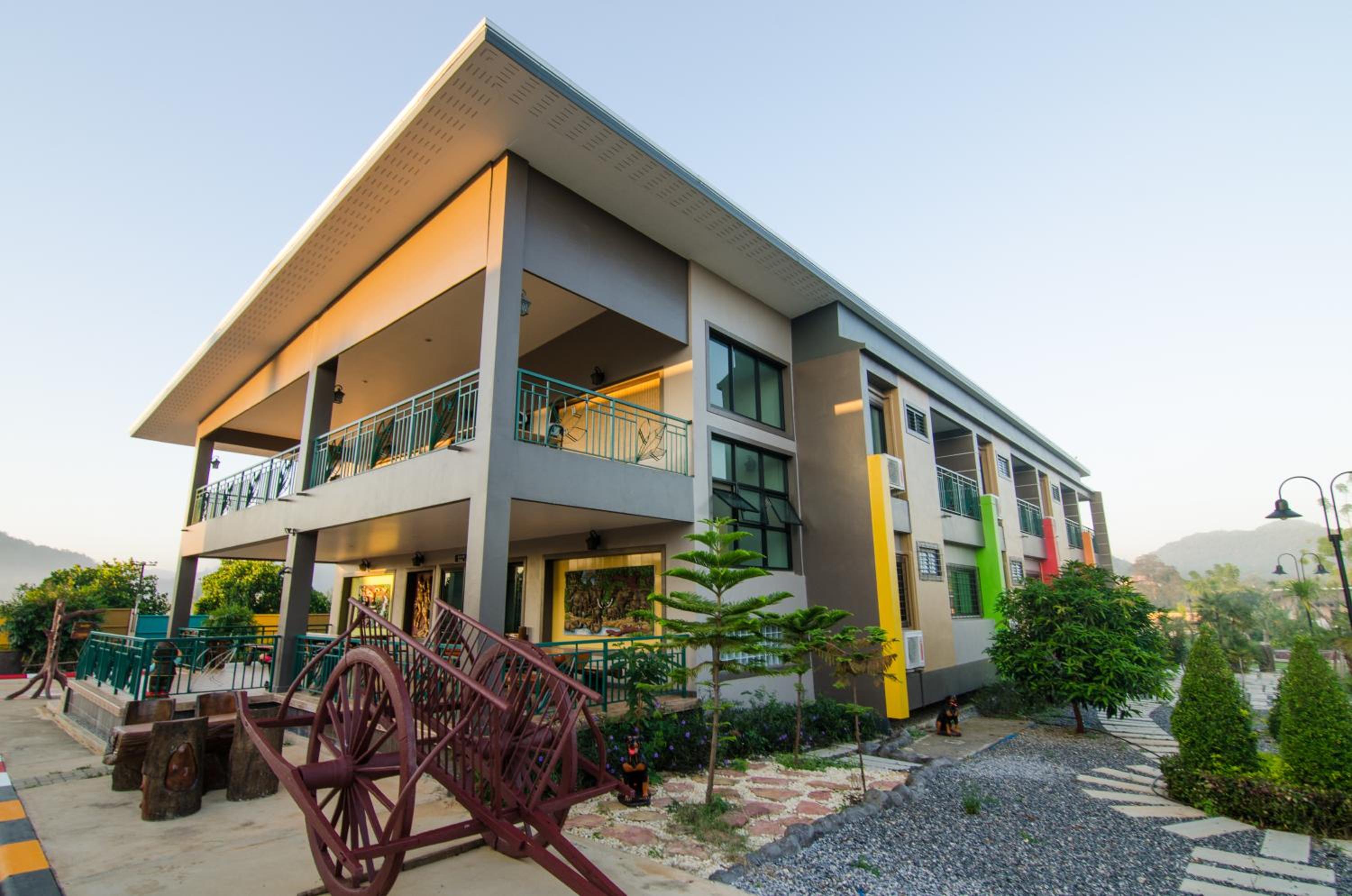 Grandsiri Resort KhaoYai
