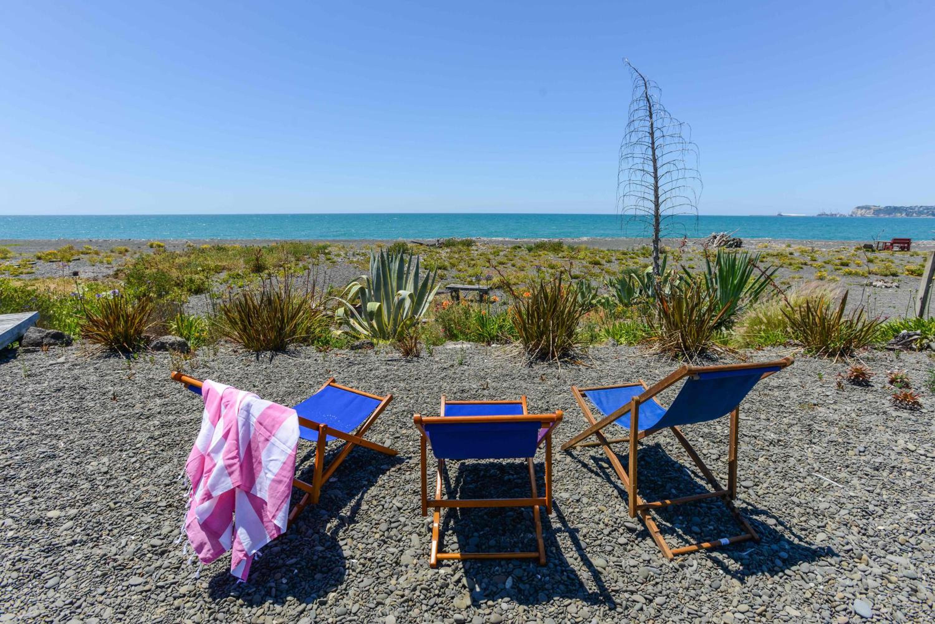 Absolute Beachfront B&B view 4