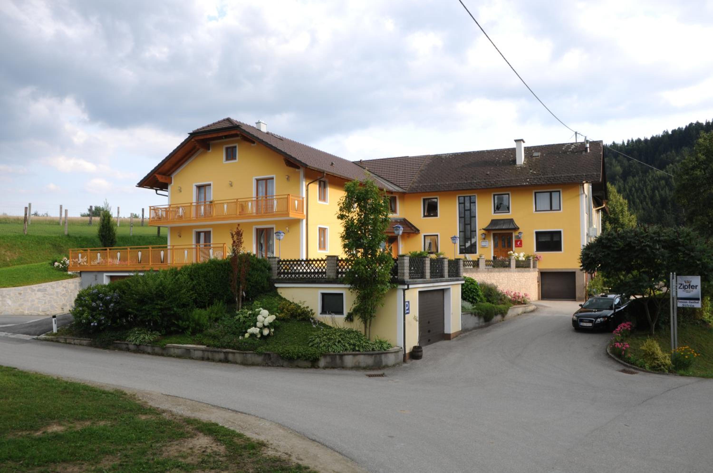 Photo 26