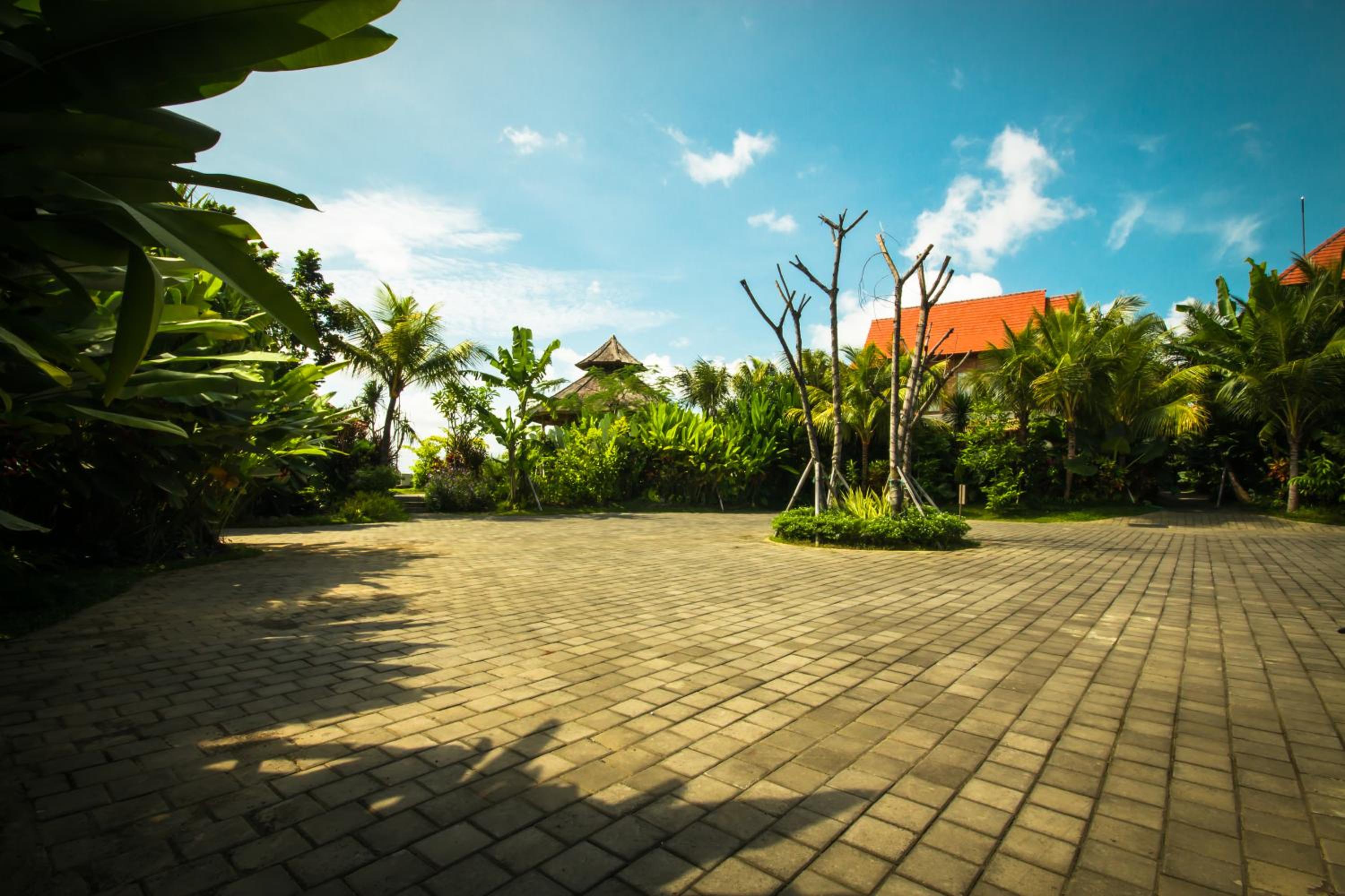 Suarti Boutique Village