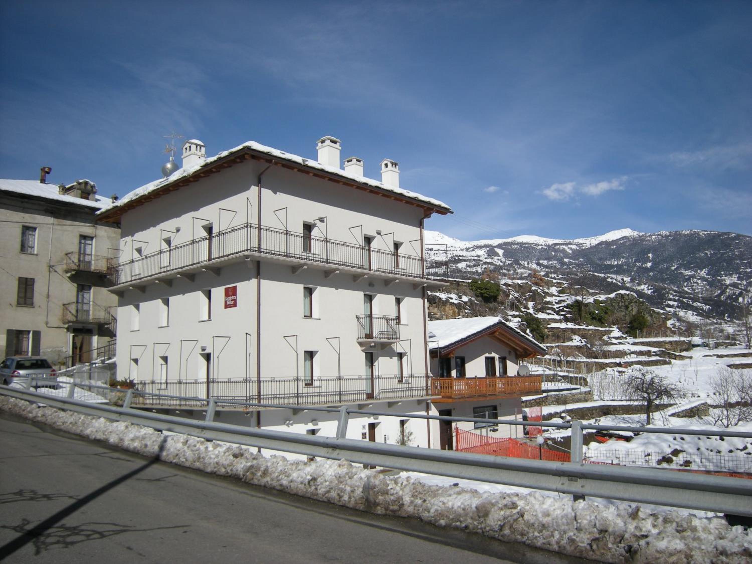 Photo 7