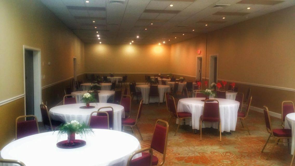 Landmark Inn