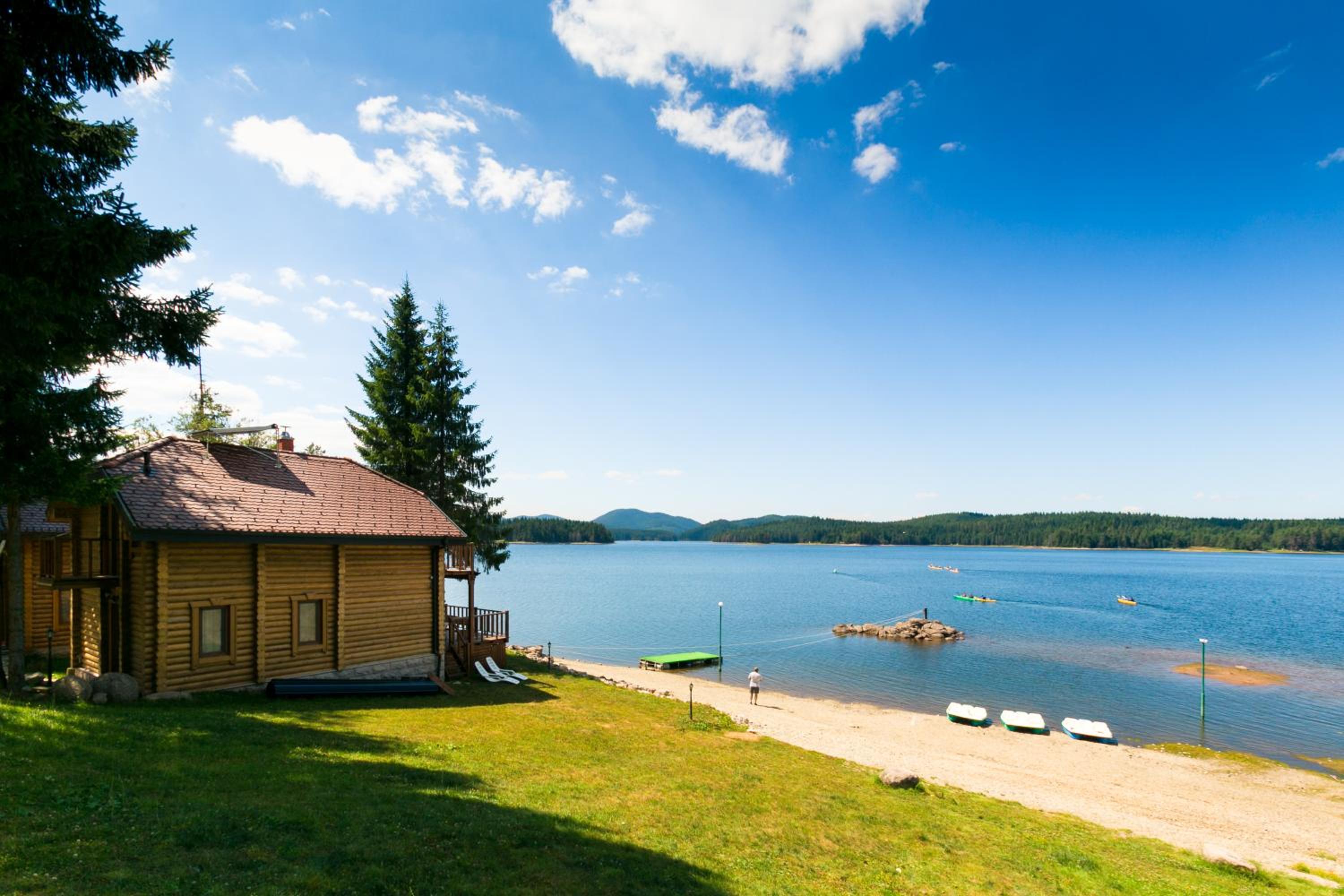 Romantica Forest Guest House