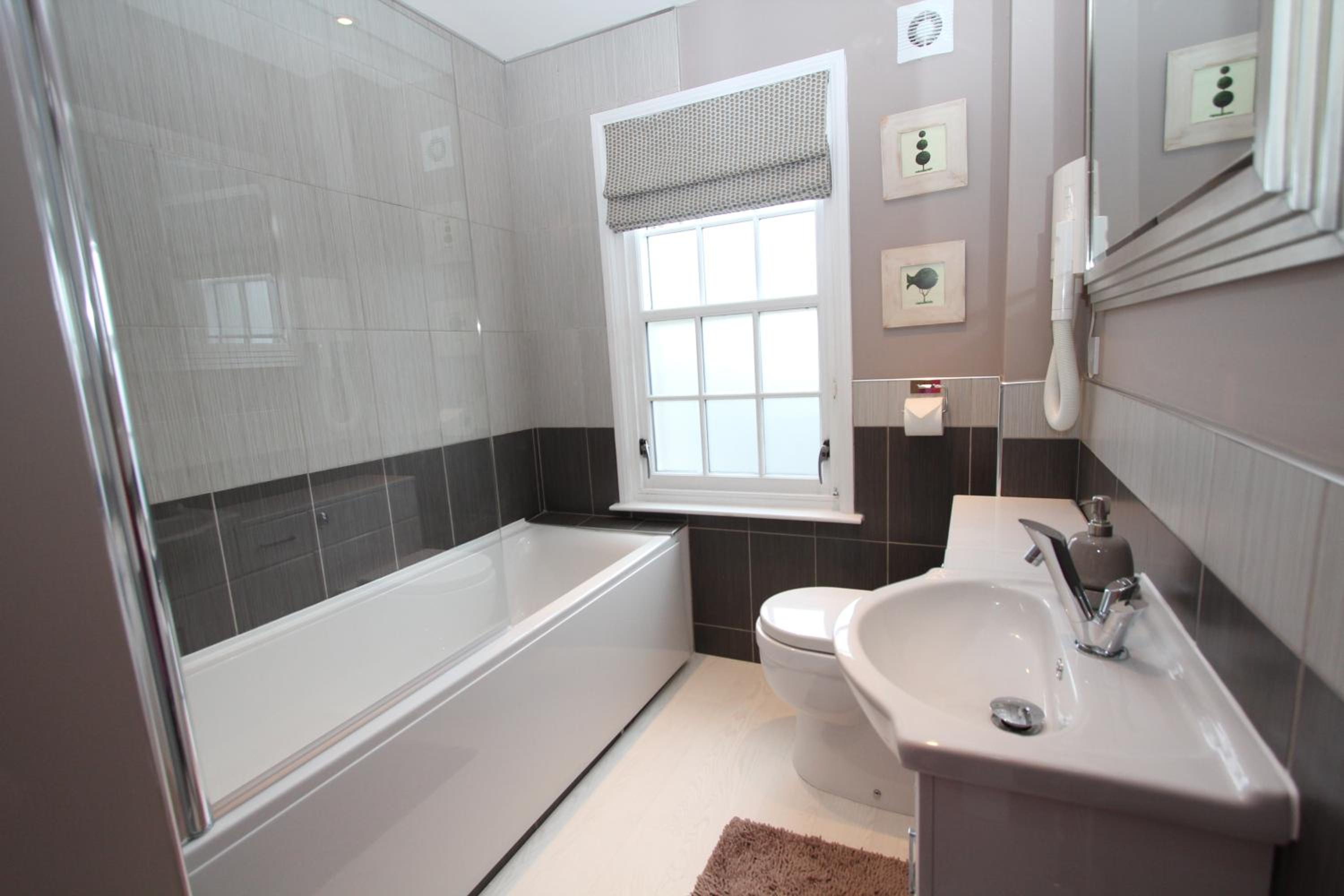 Monboddo Townhouse view 3