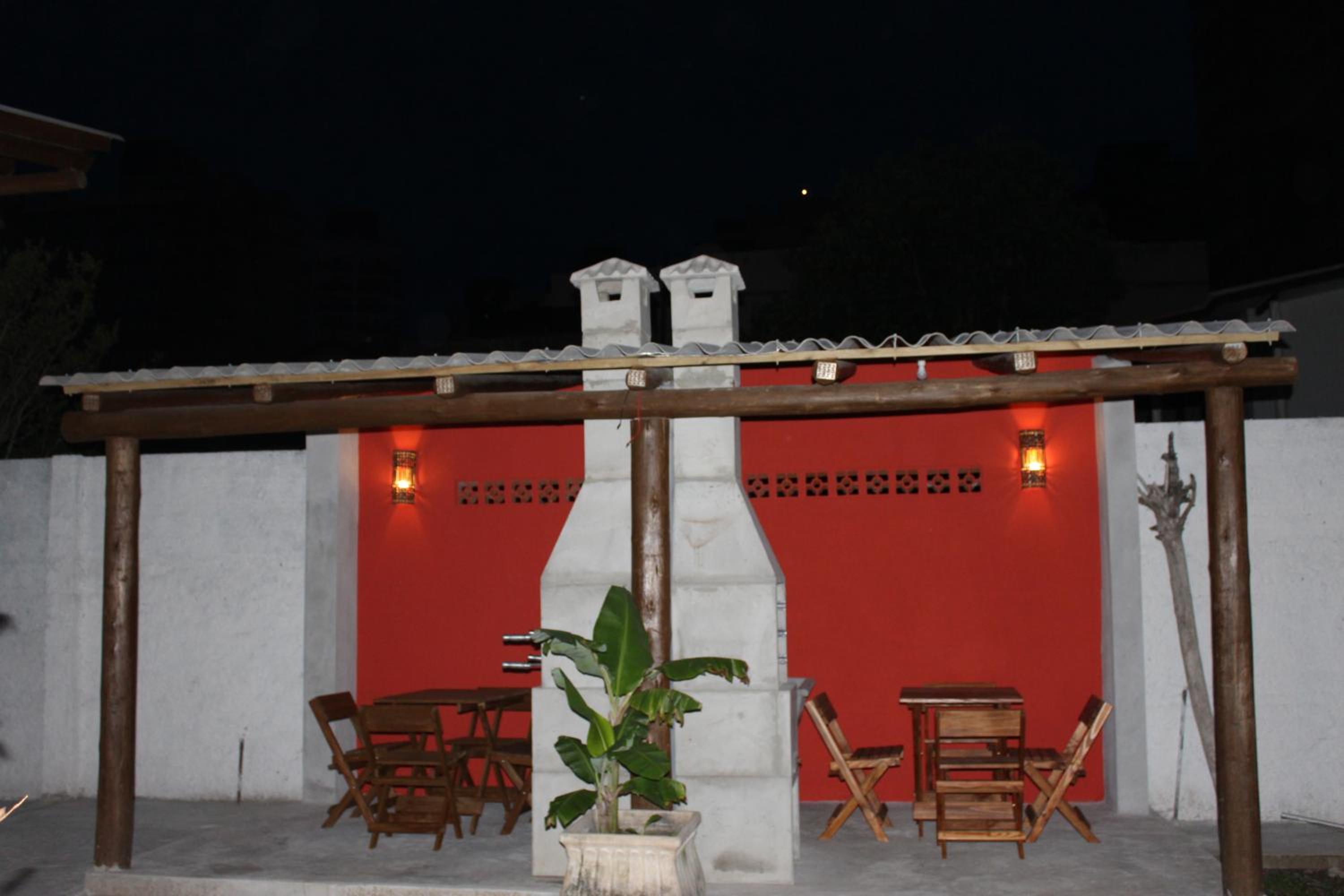 Casa Larrosa