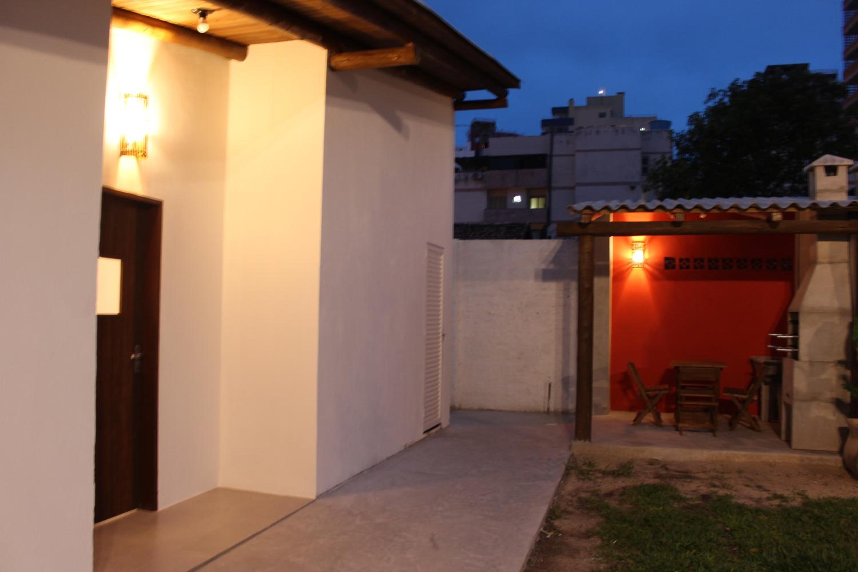 Casa Larrosa
